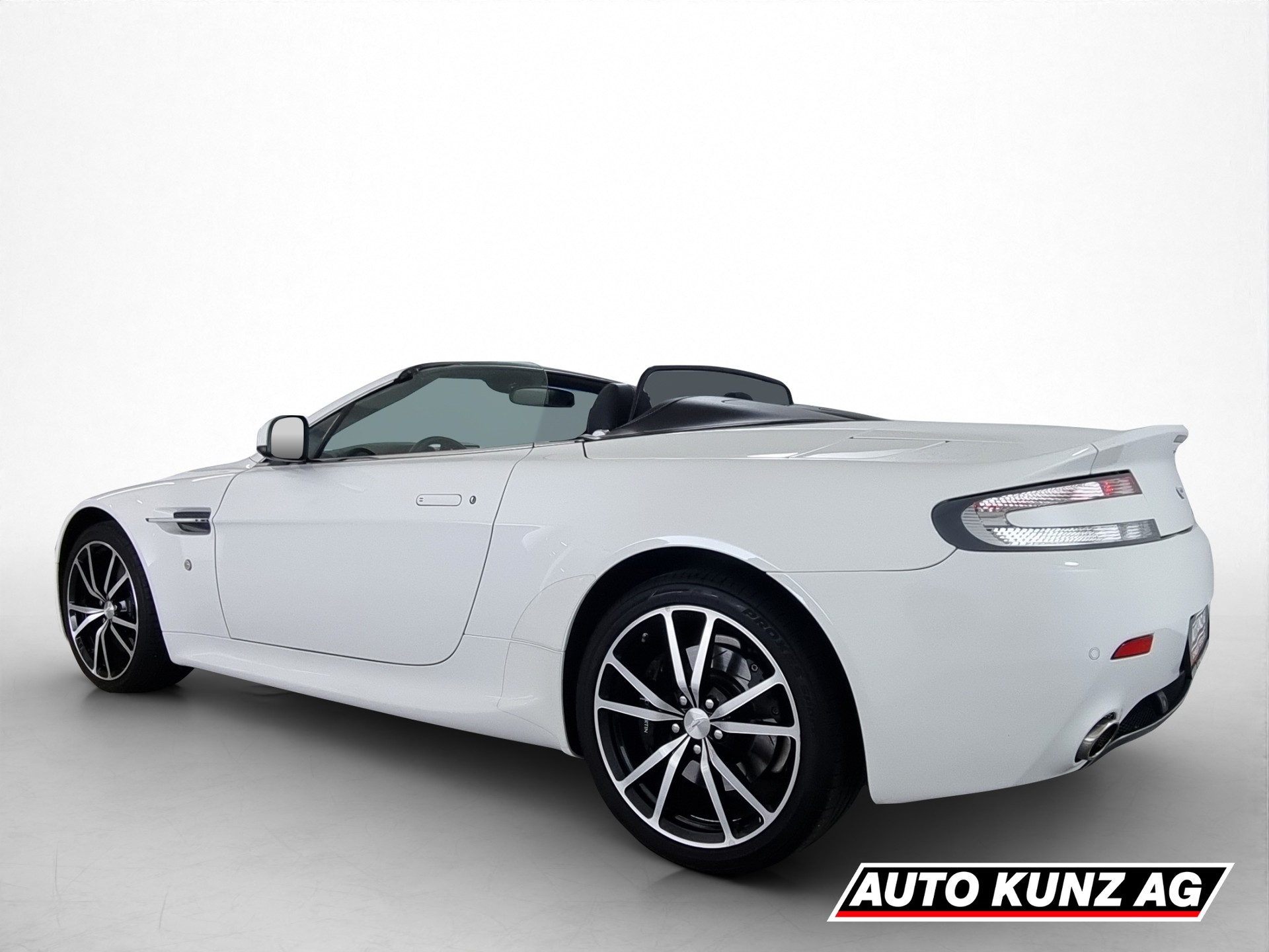 ASTON MARTIN V8 Vantage Roadster 4.7 Sportshift-showroom-element-3
