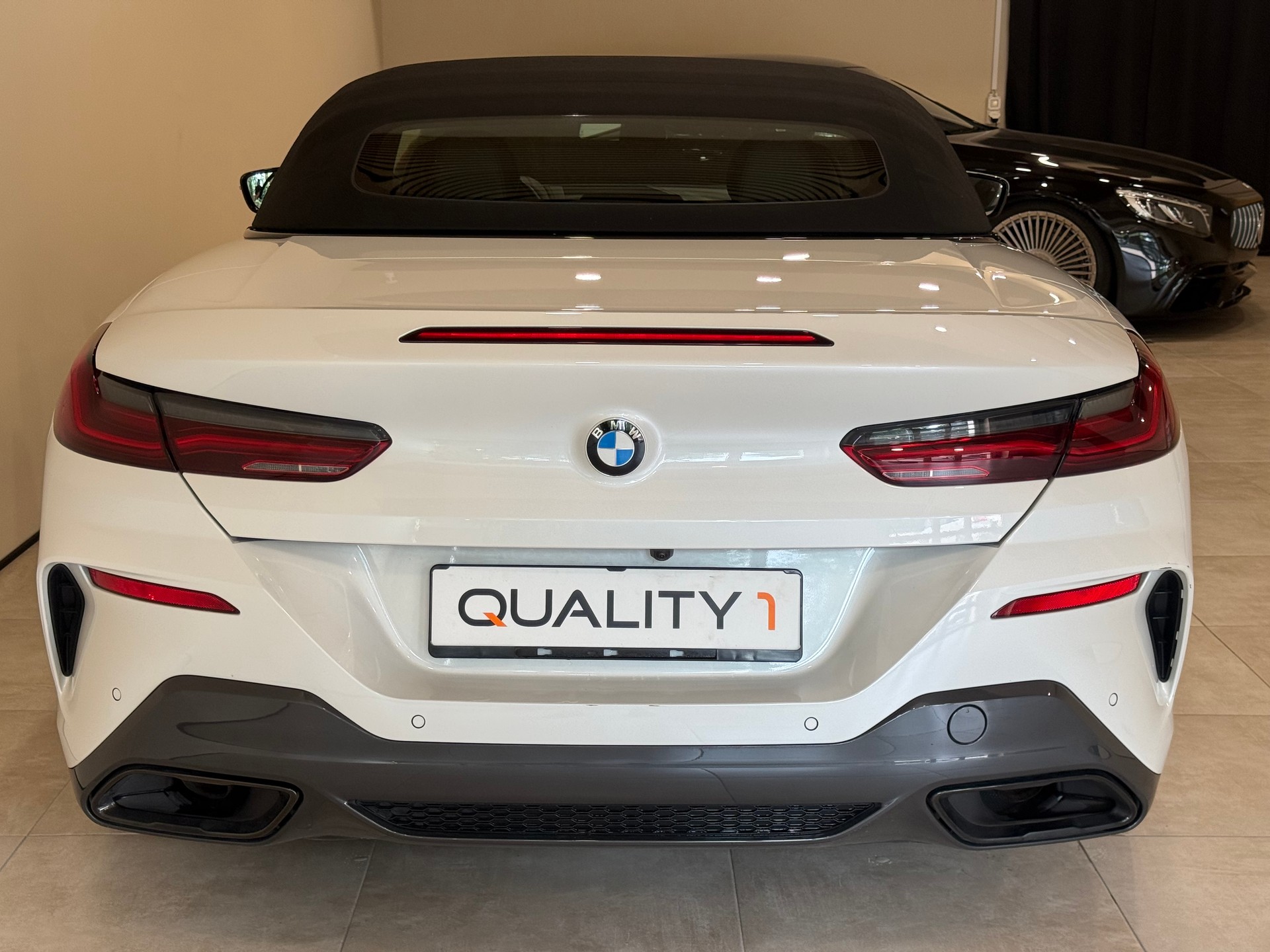BMW 840i xDrive M Sport Steptronic-image-5