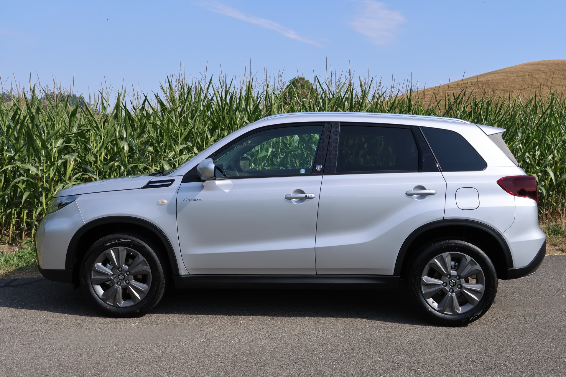 SUZUKI Vitara 1.4T Piz Sulai 4x4 Hybrid Automatic-showroom-element-1