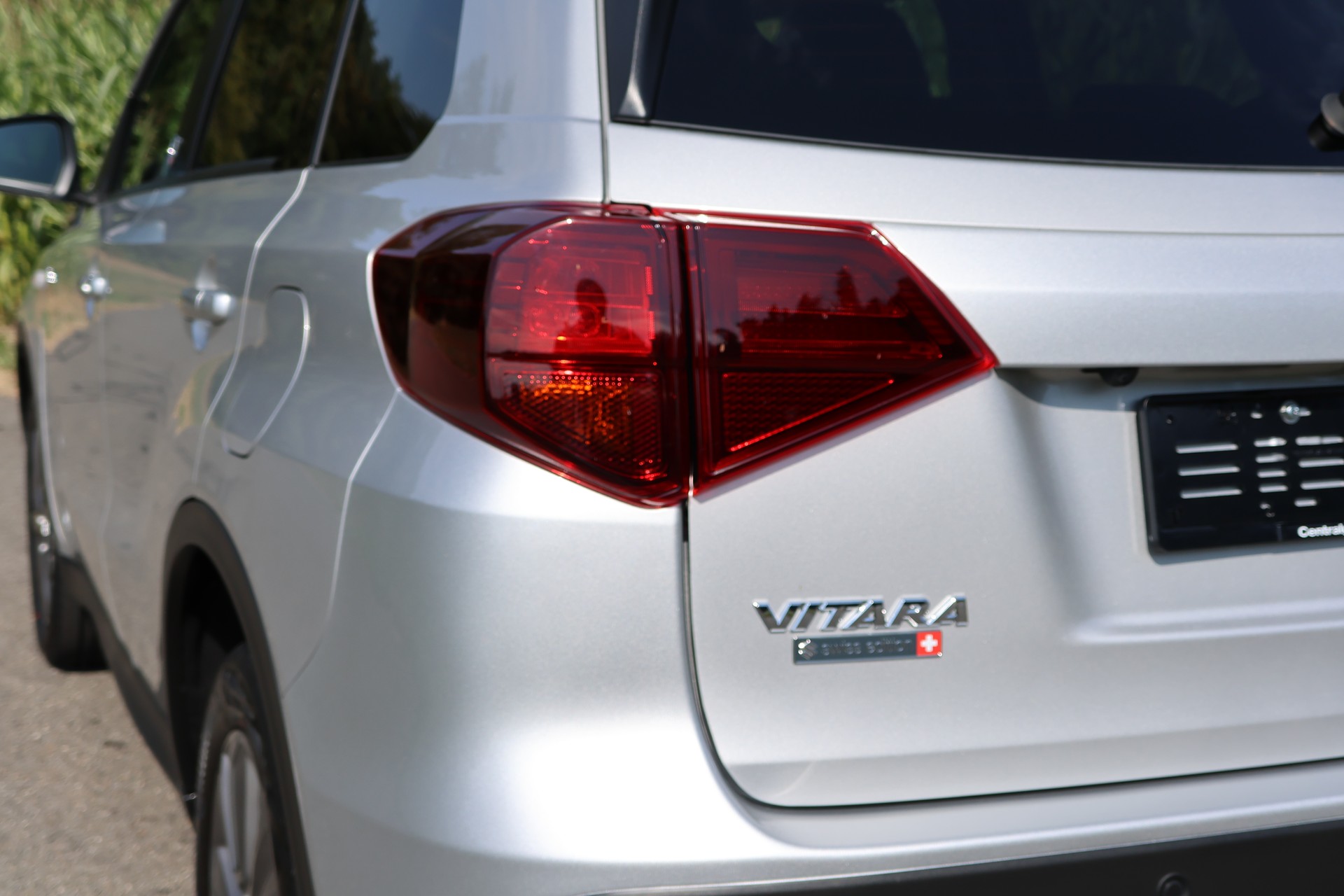 SUZUKI Vitara 1.4T Piz Sulai 4x4 Hybrid Automatic-image-17