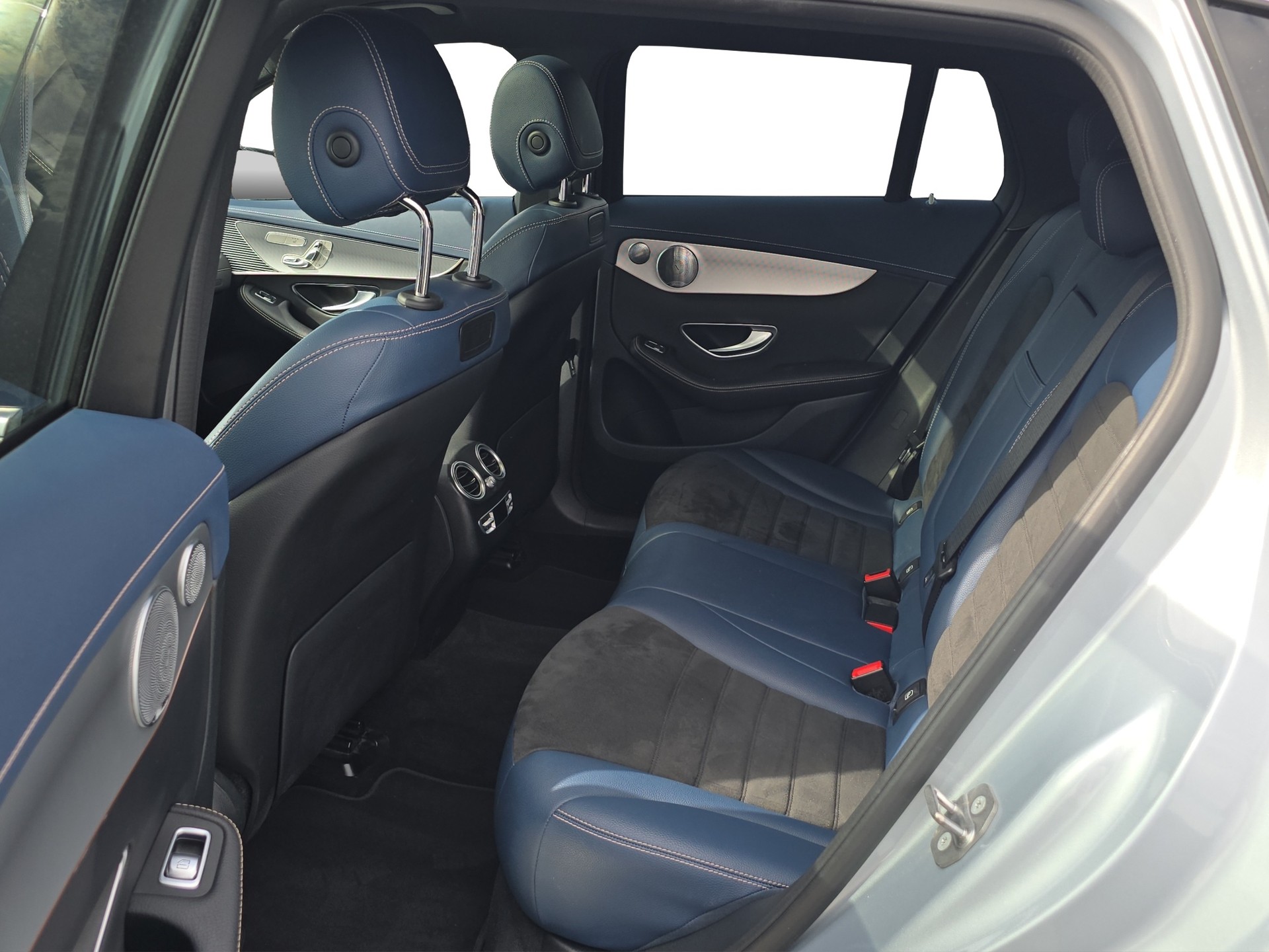 MERCEDES-BENZ EQC 400 4Matic-image-9