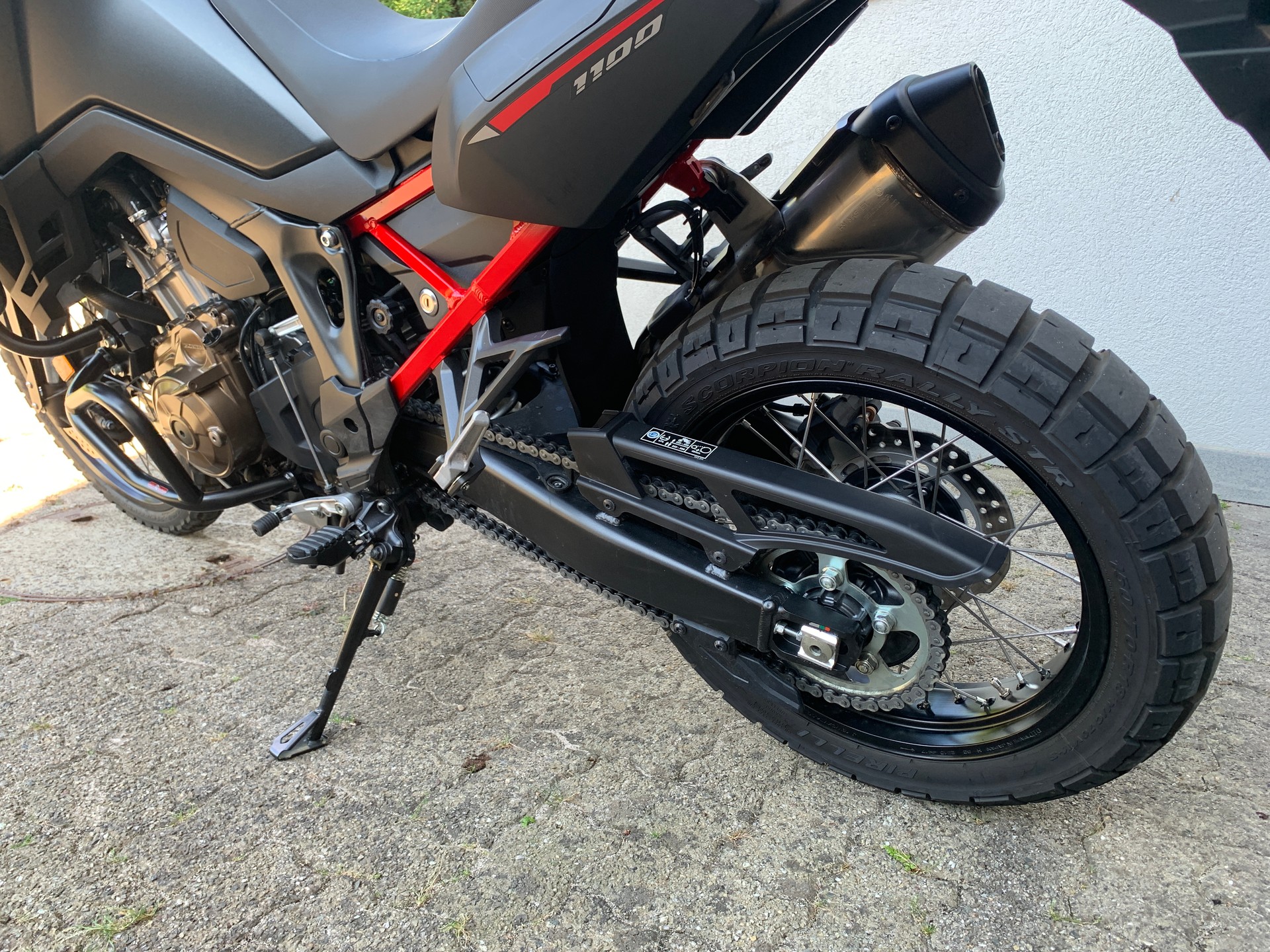 HONDA CRF 1100 Africa Twin-image-7