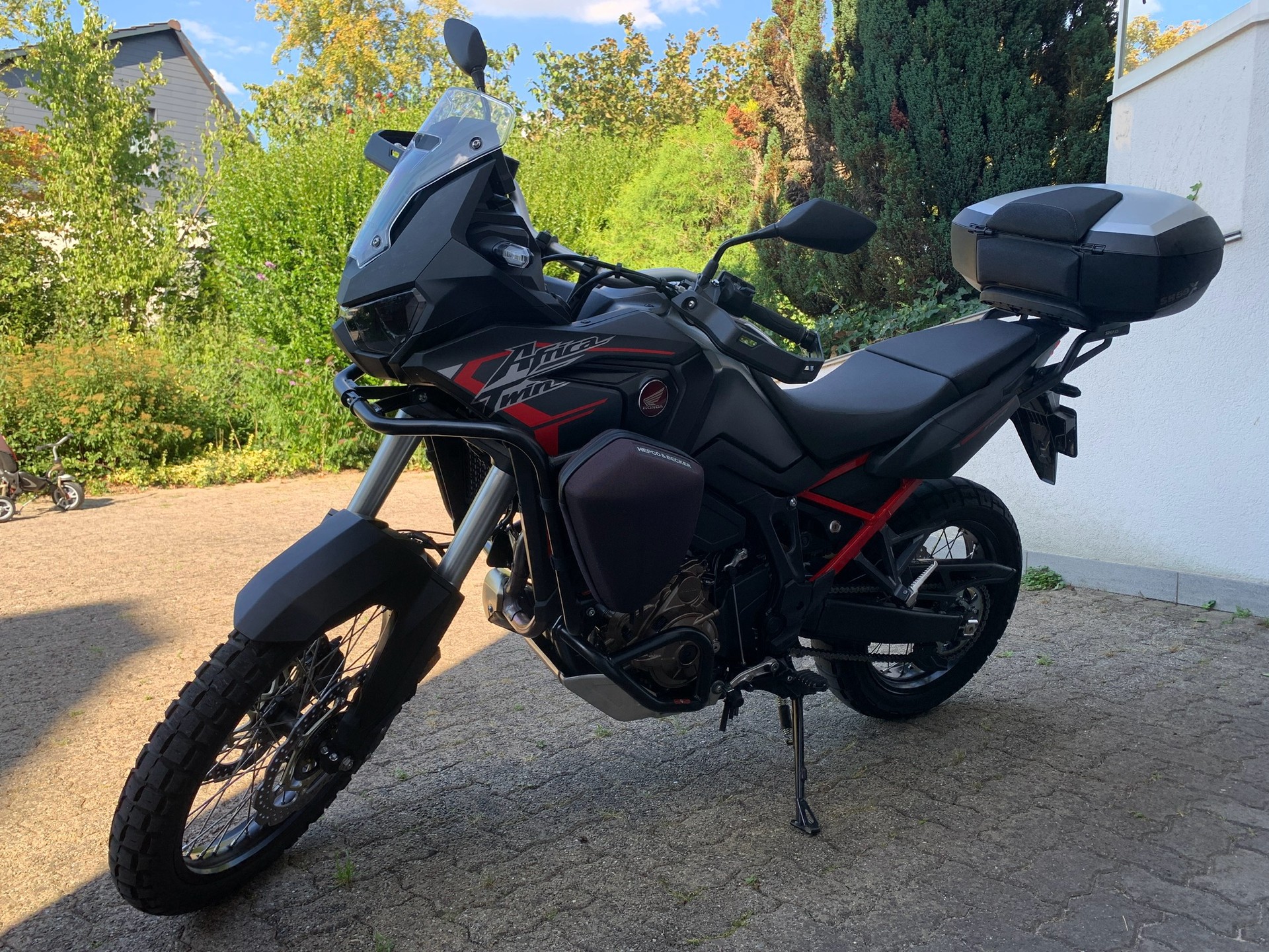 HONDA CRF 1100 Africa Twin-image-4