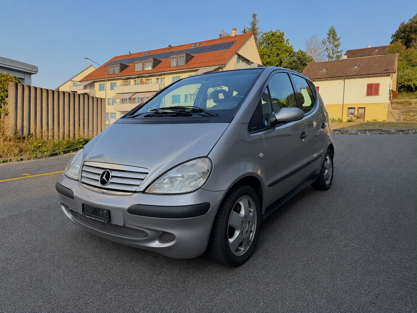 MERCEDES-BENZ A 160 Avantgarde-showroom-element-1