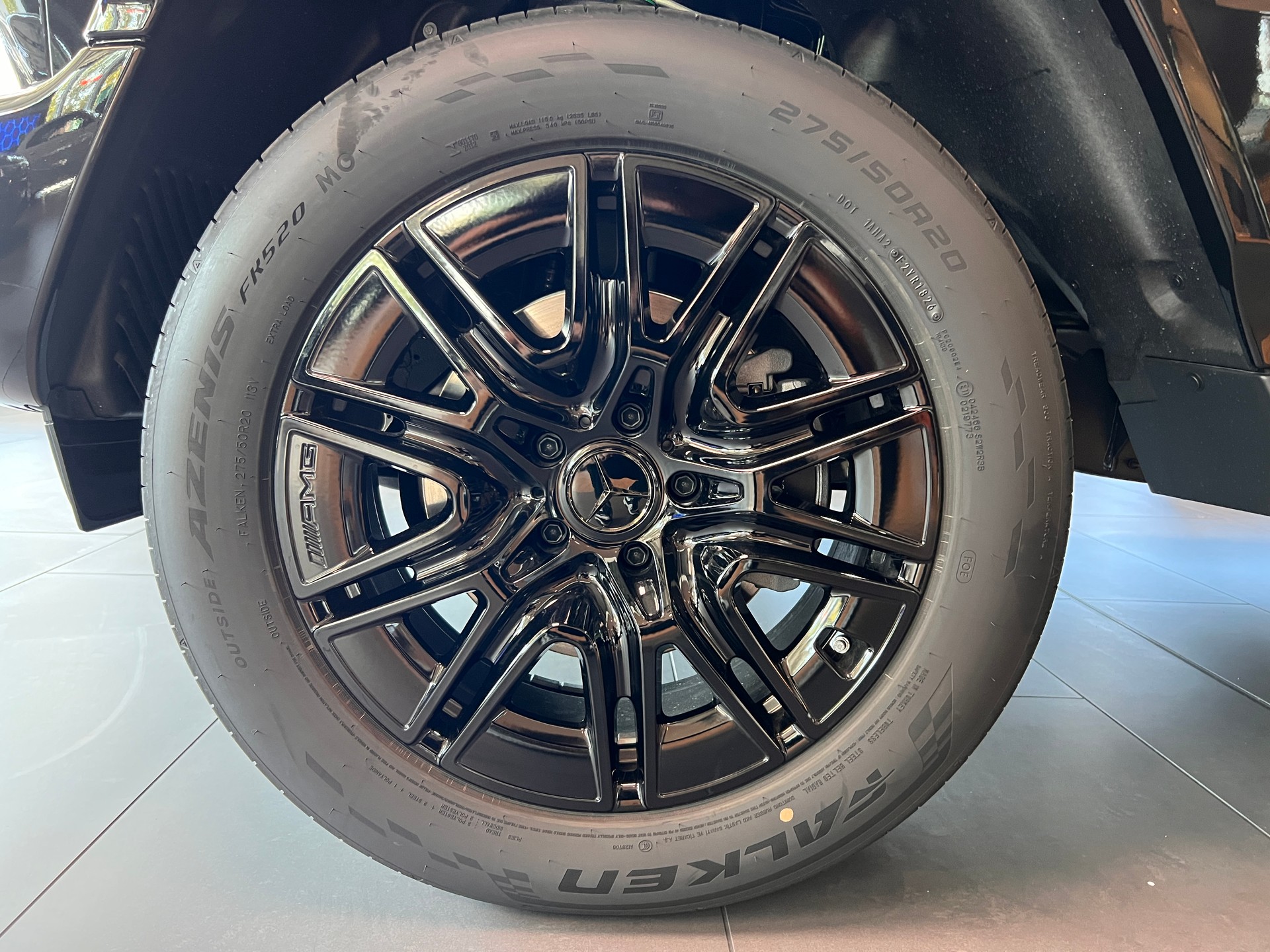 MERCEDES-BENZ G 450d 9G-Tronic-image-5