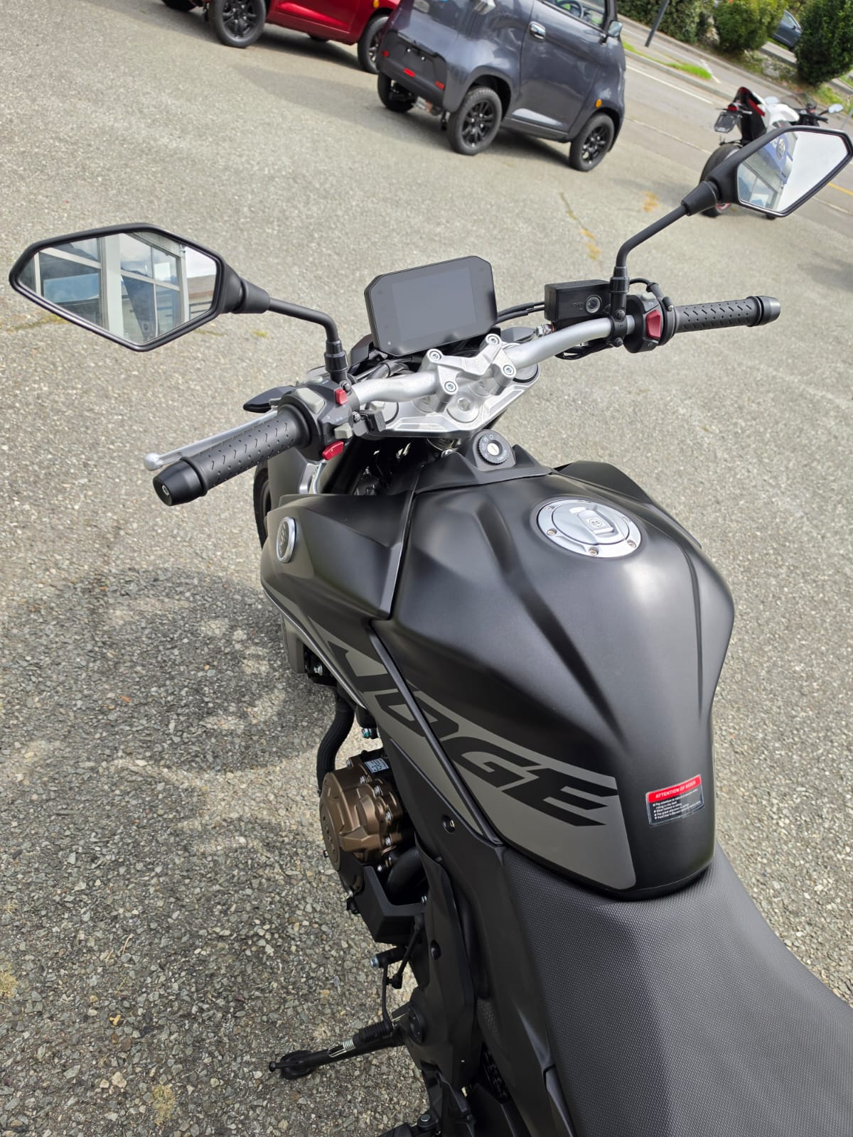 VOGE 625R-image-4