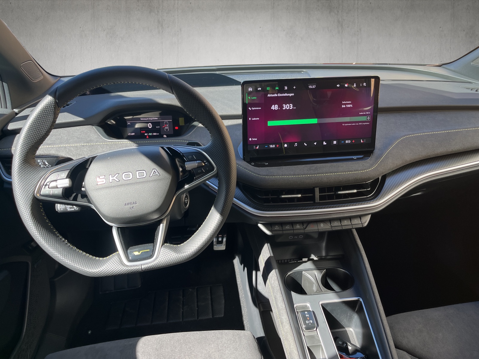 SKODA Elroq RS 4x4-image-5