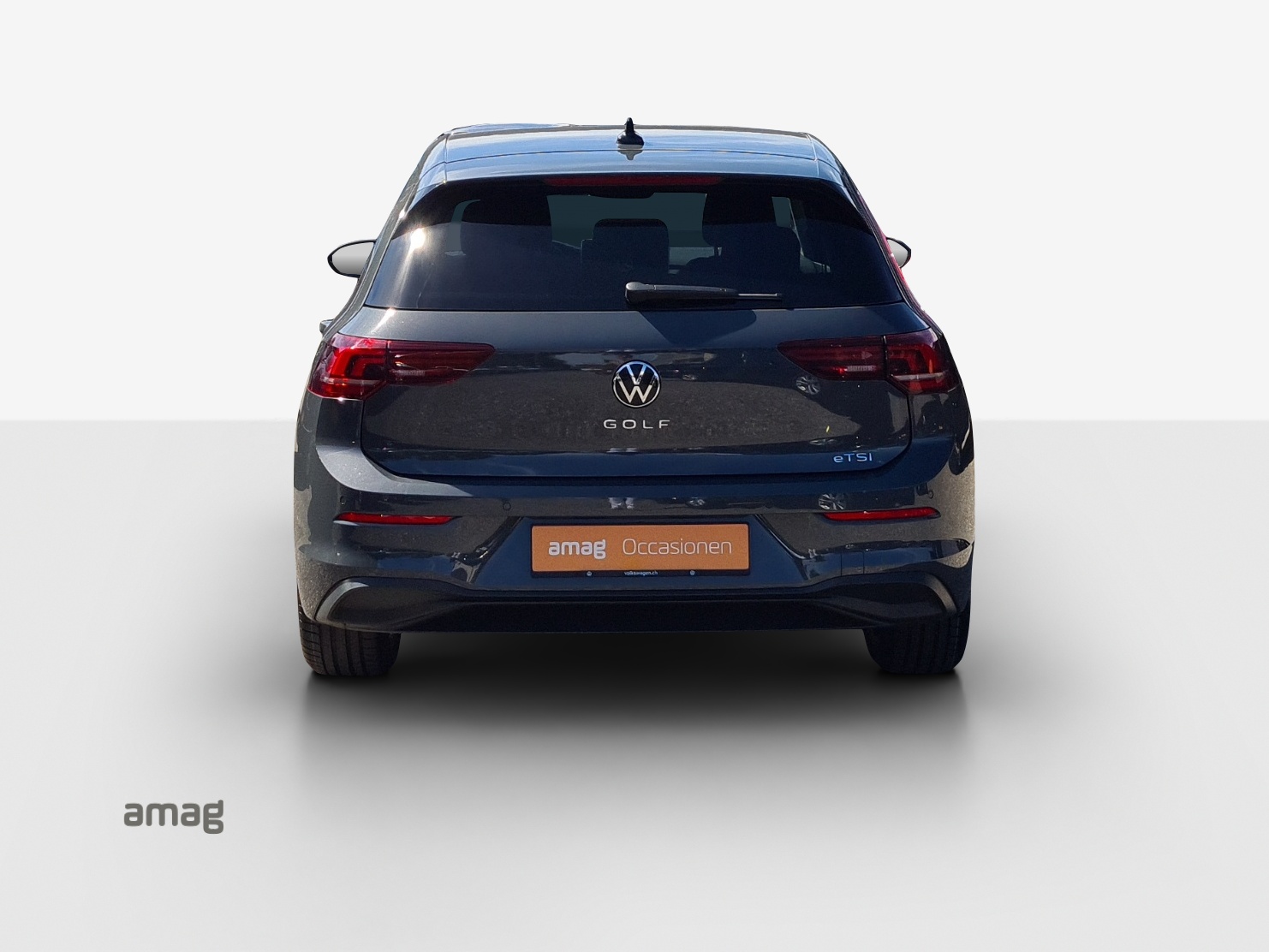 VW Golf 1.5 e TSI mHEV Life DSG-showroom-element-3