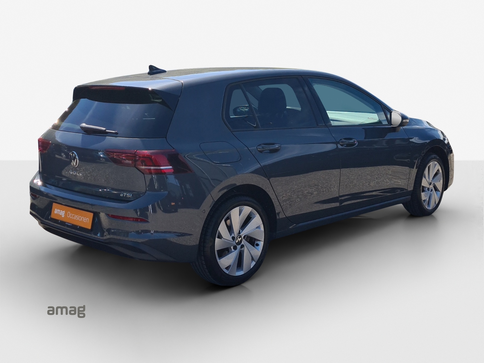VW Golf 1.5 e TSI mHEV Life DSG-image-4