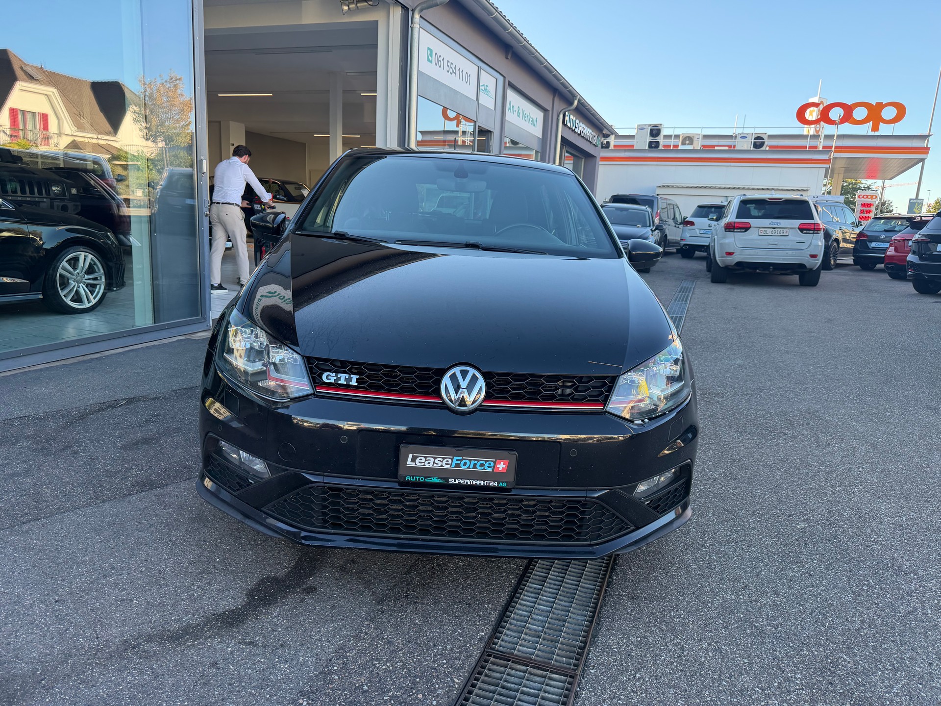 VW Polo 1.8 TSI GTI-image-7