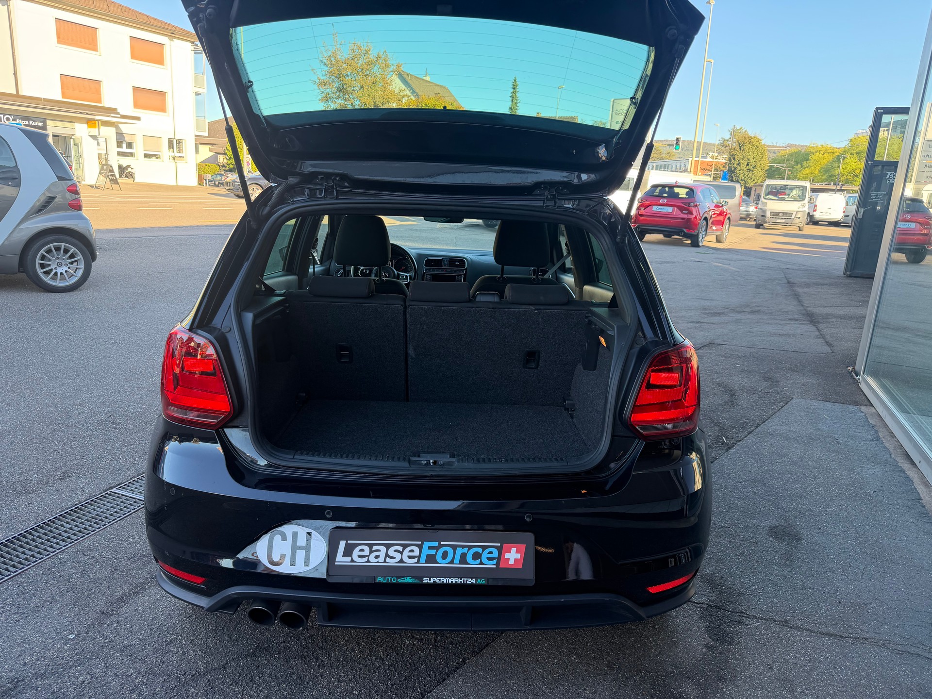 VW Polo 1.8 TSI GTI-image-8