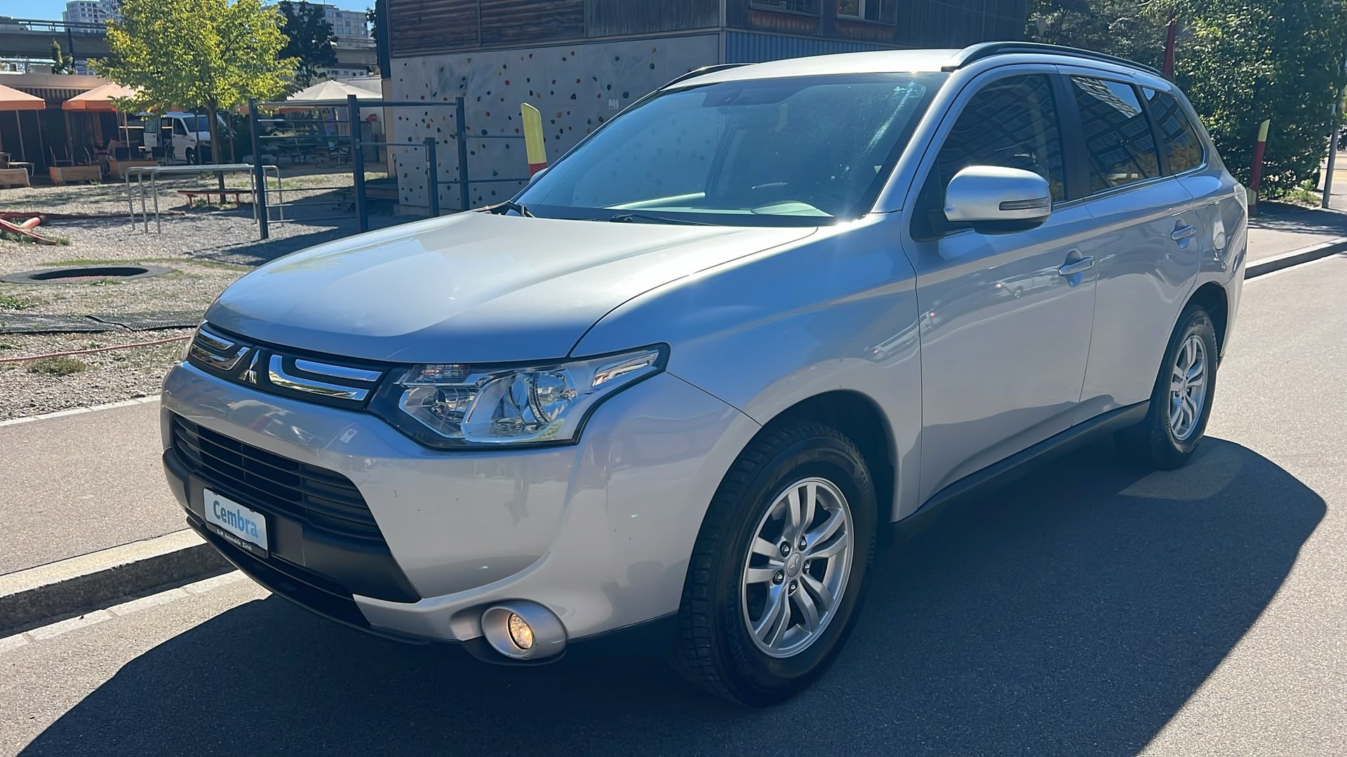 MITSUBISHI Outlander 2.0 Intense CVT