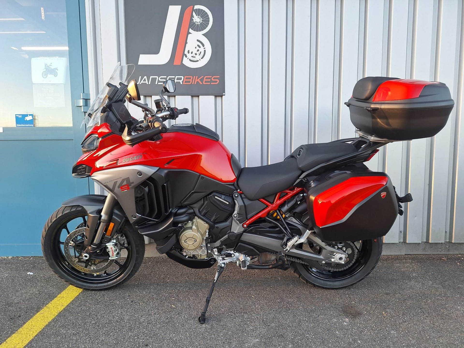 DUCATI MTS V4S T&R-image-1