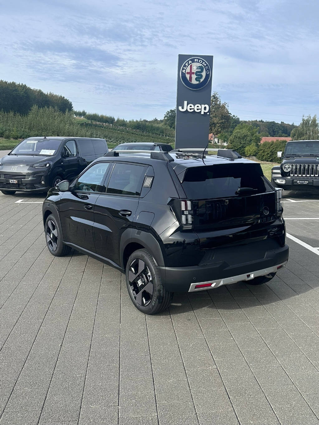 FIAT Grande Panda 1.2 Hybrid La Prima-showroom-element-2