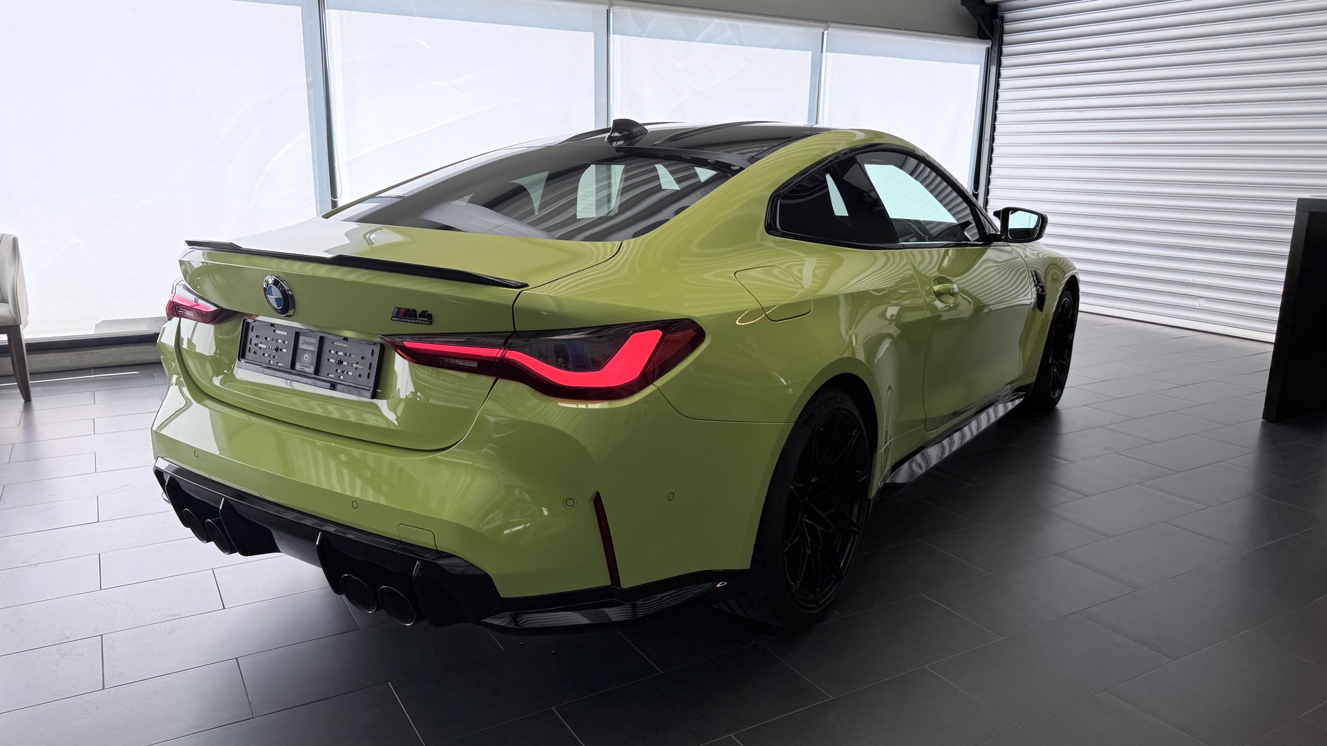 BMW M4 Competition xDrive Coupé-image-23