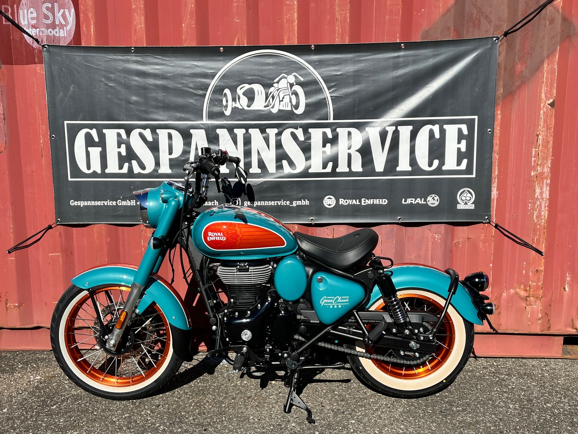 ROYAL ENFIELD Classic 350 Goan Limited-image-4