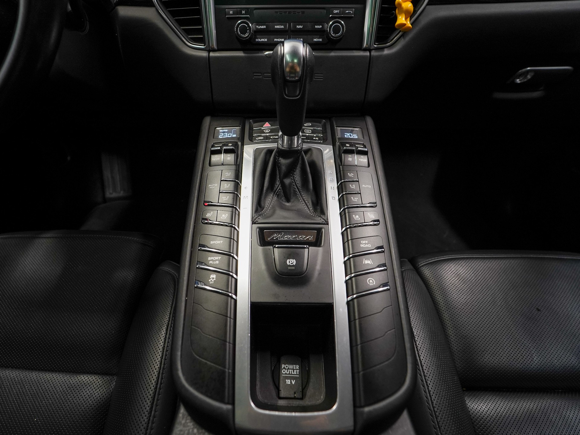 PORSCHE Macan S PDK-image-21