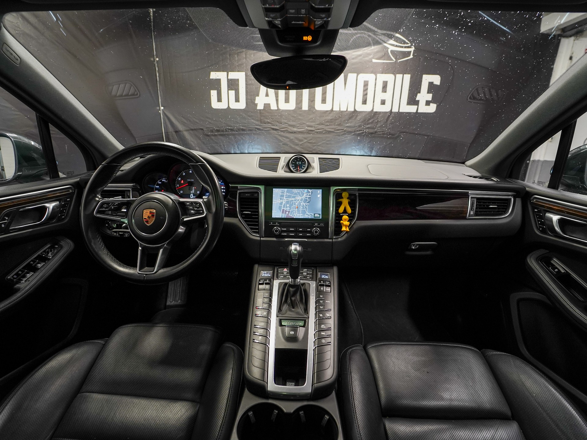 PORSCHE Macan S PDK-image-17