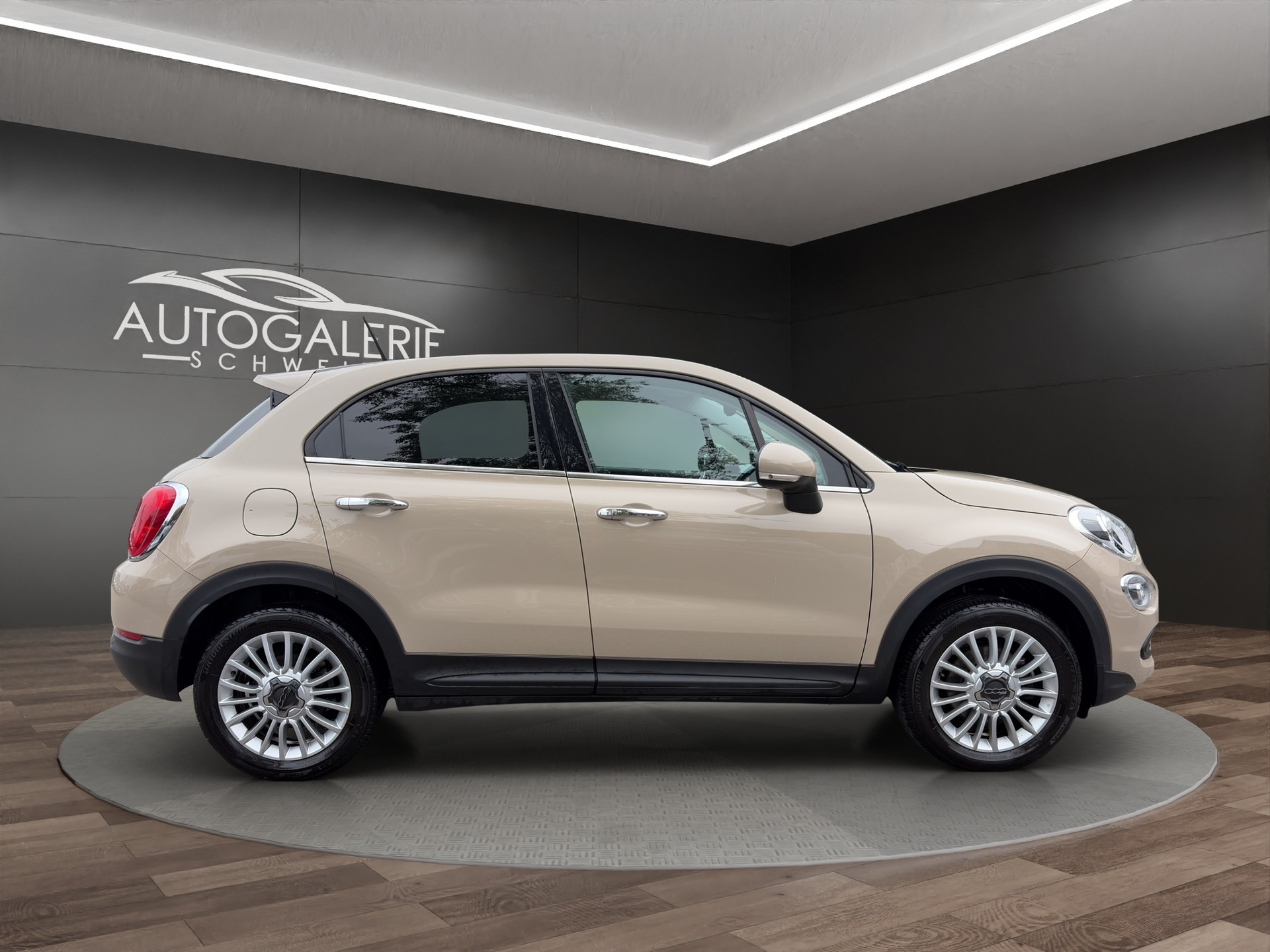FIAT 500X 1.4T Lounge DCT | CH Fahrzeug | Pastell | Navigation | Lounge Pack | DAB+ | Winter Paket |-image-5
