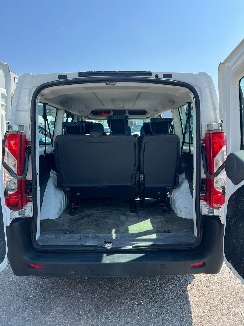 FIAT Scudo 2.0 JTD-image-8