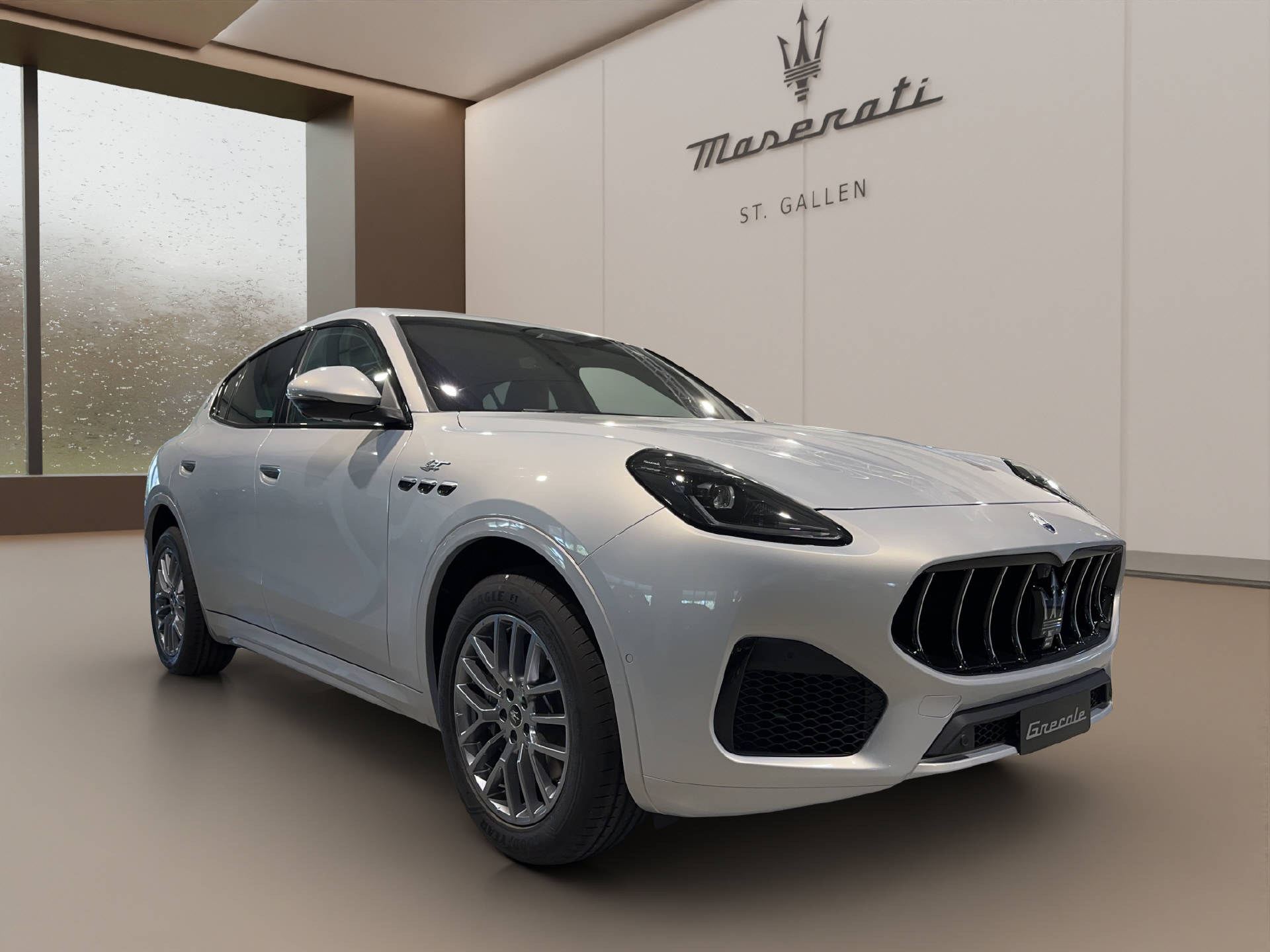 MASERATI Grecale 2.0 Hybrid GT-showroom-element-2