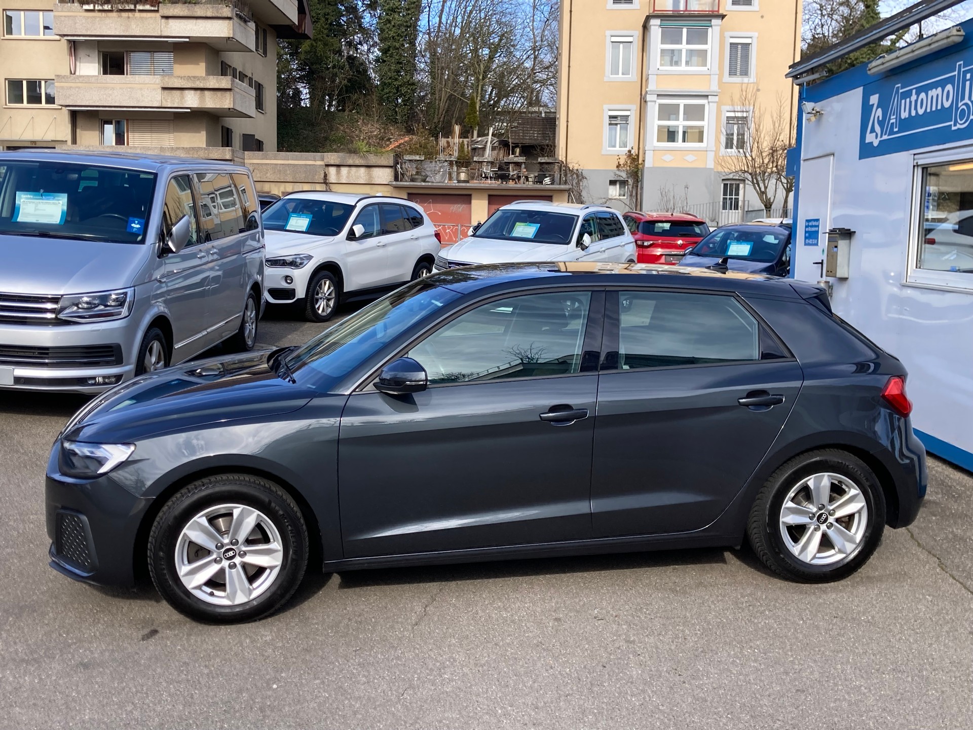 AUDI A1 Sportback 30 TFSI Attraction-image-1