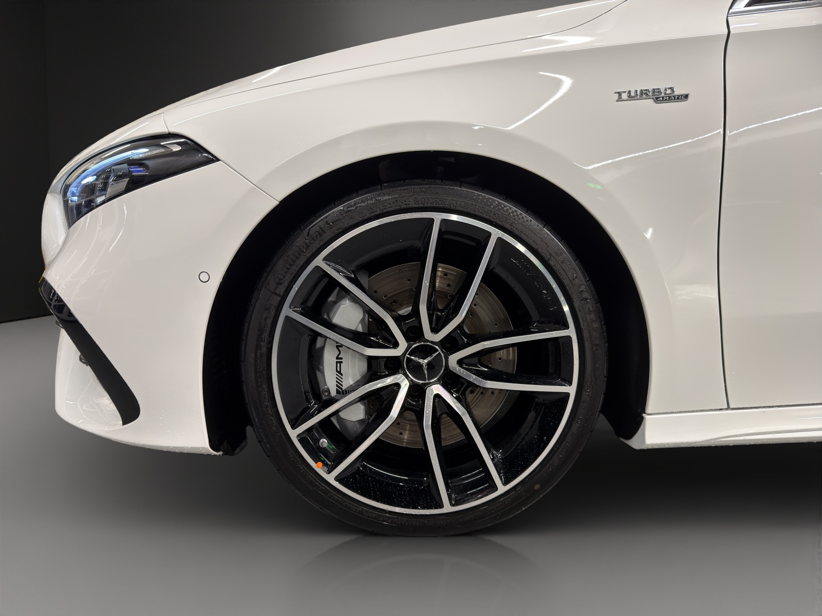 MERCEDES-BENZ A AMG 35 4Matic 8G-DCT-image-8