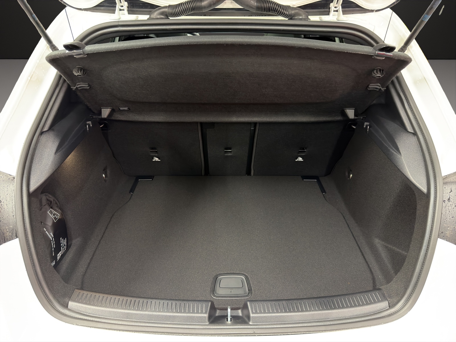 MERCEDES-BENZ A AMG 35 4Matic 8G-DCT-image-13