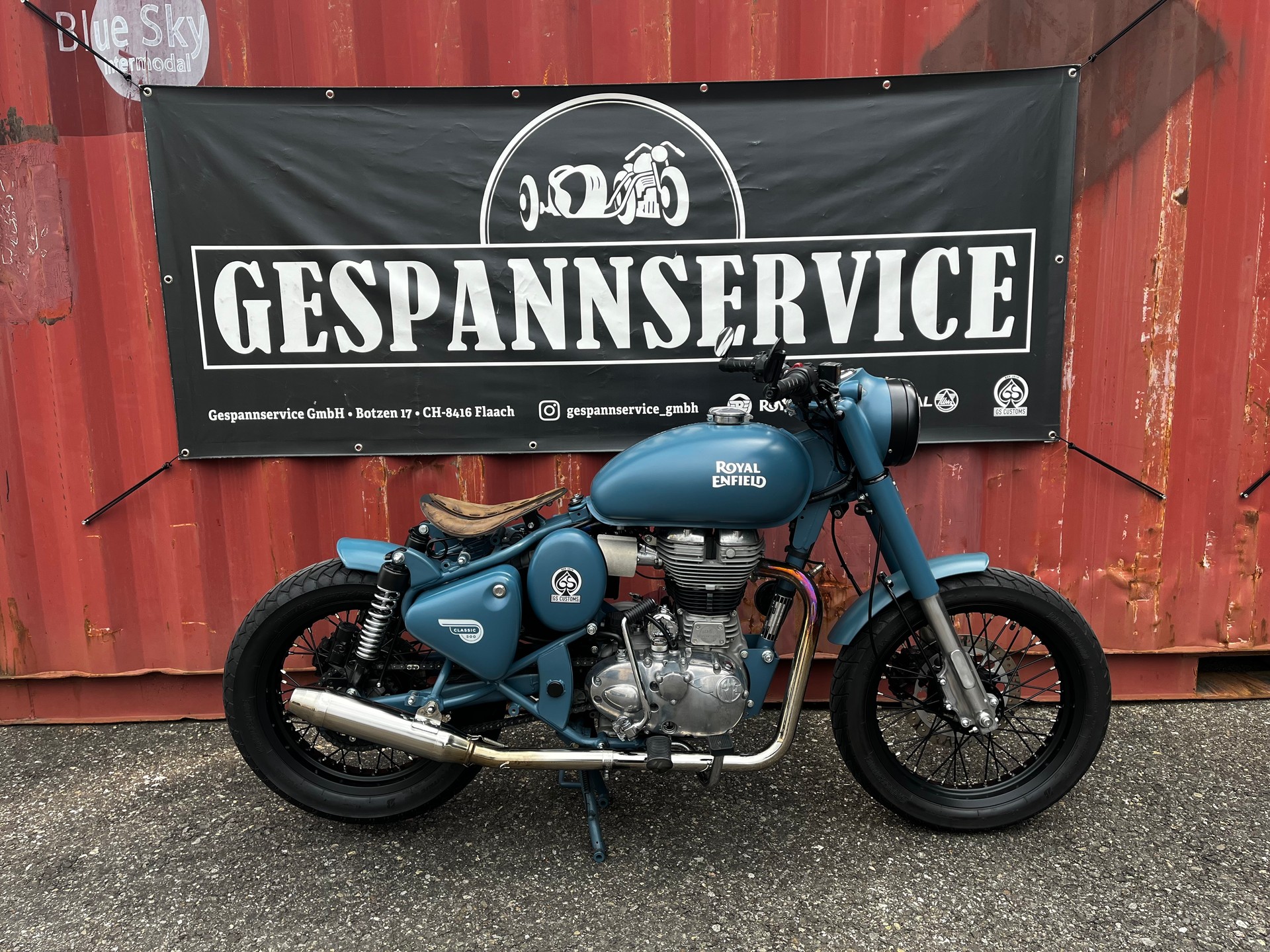 ROYAL ENFIELD Classic 500 Matt