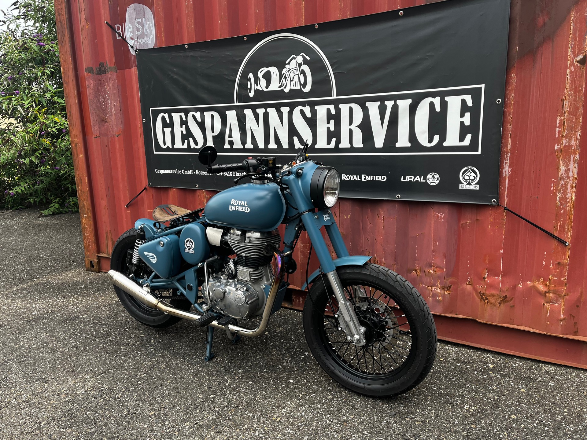 ROYAL ENFIELD Classic 500 Matt-image-2