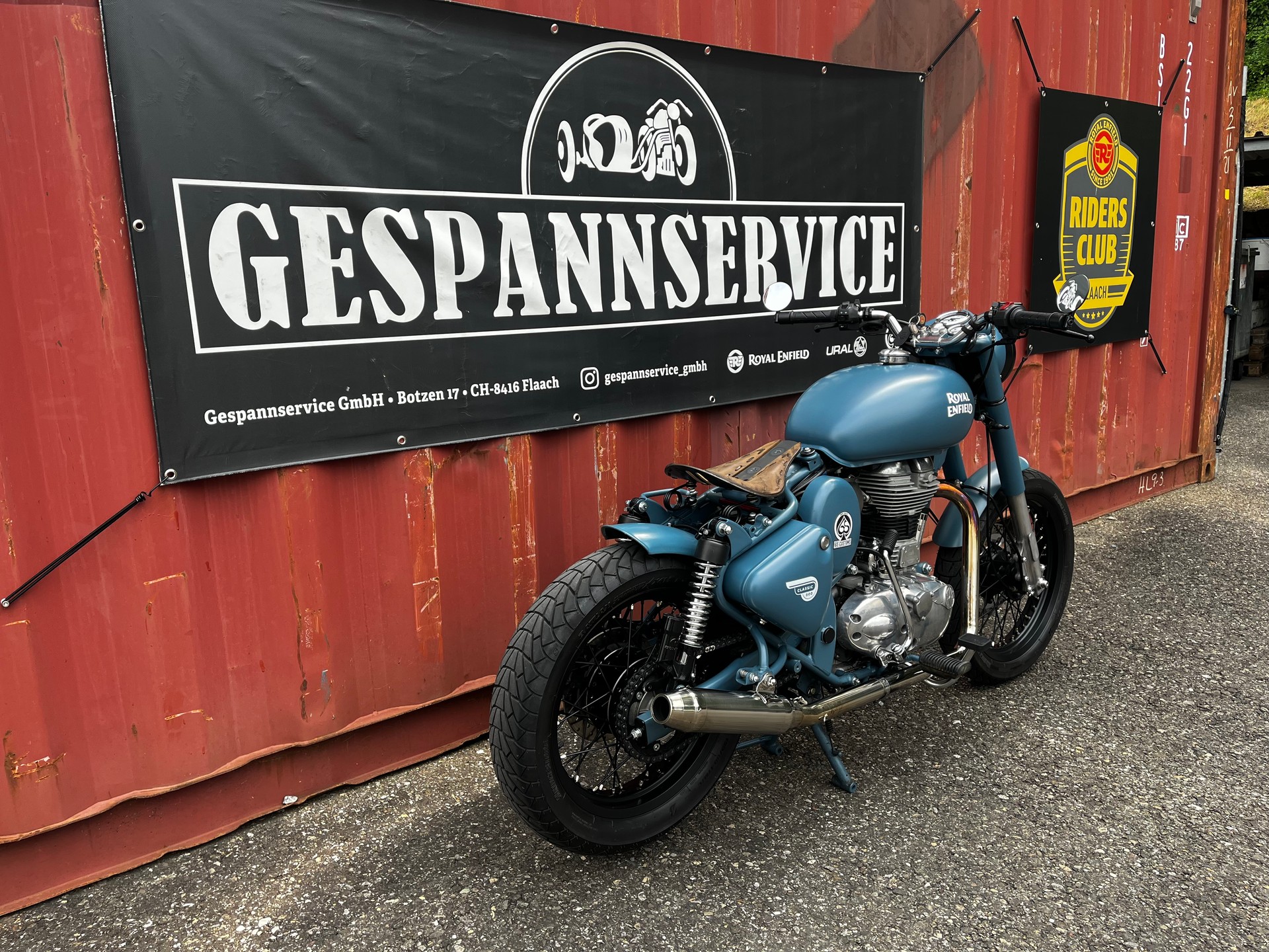 ROYAL ENFIELD Classic 500 Matt-image-10