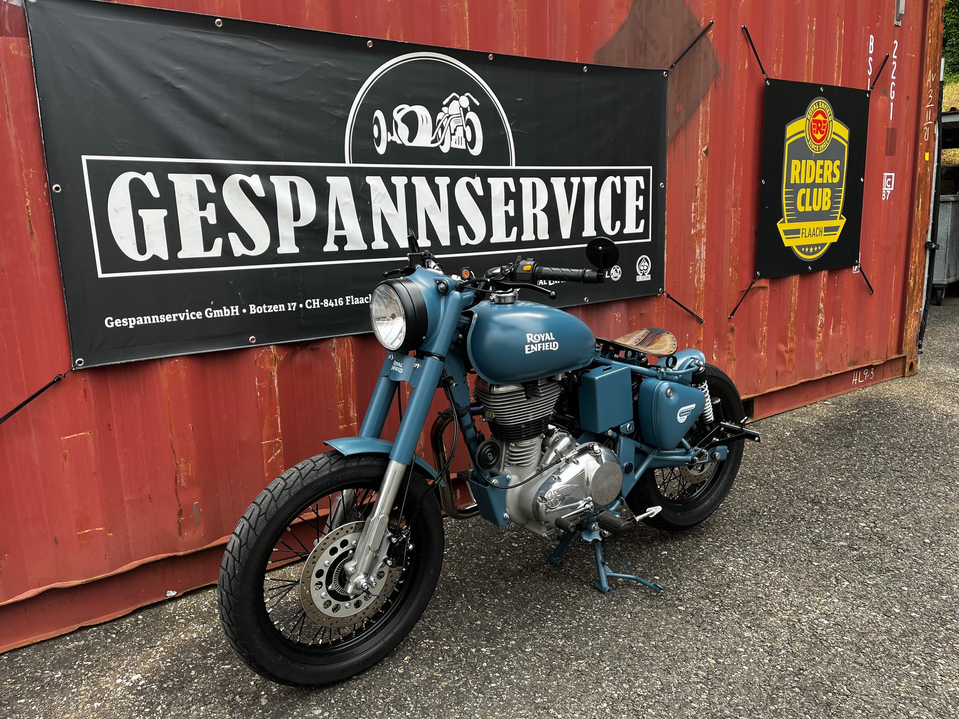 ROYAL ENFIELD Classic 500 Matt-image-5