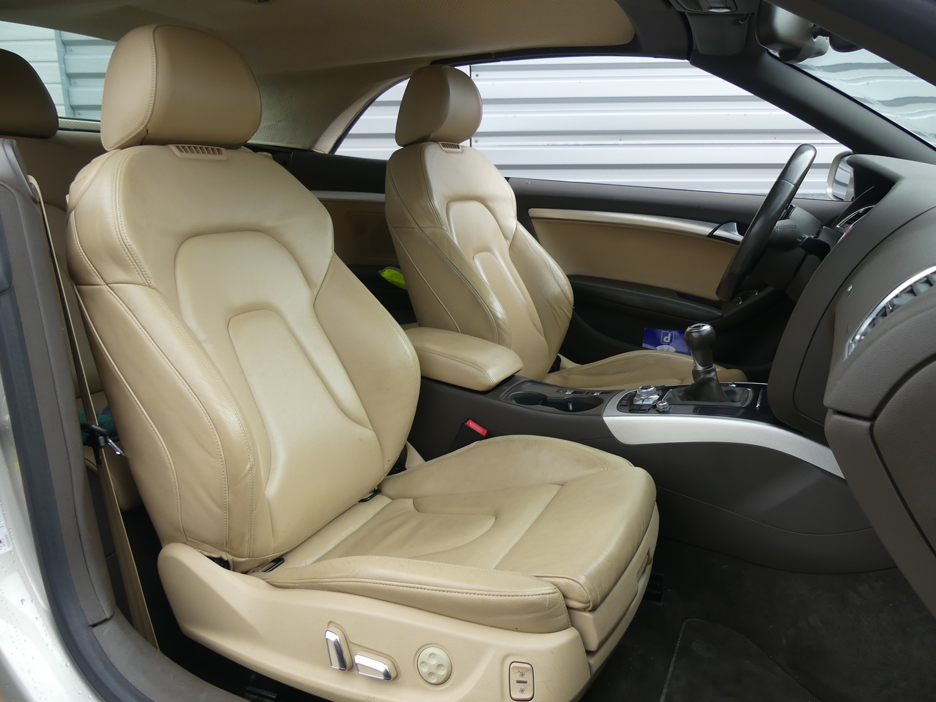 AUDI A5 Cabrio 1.8 TFSI-image-10