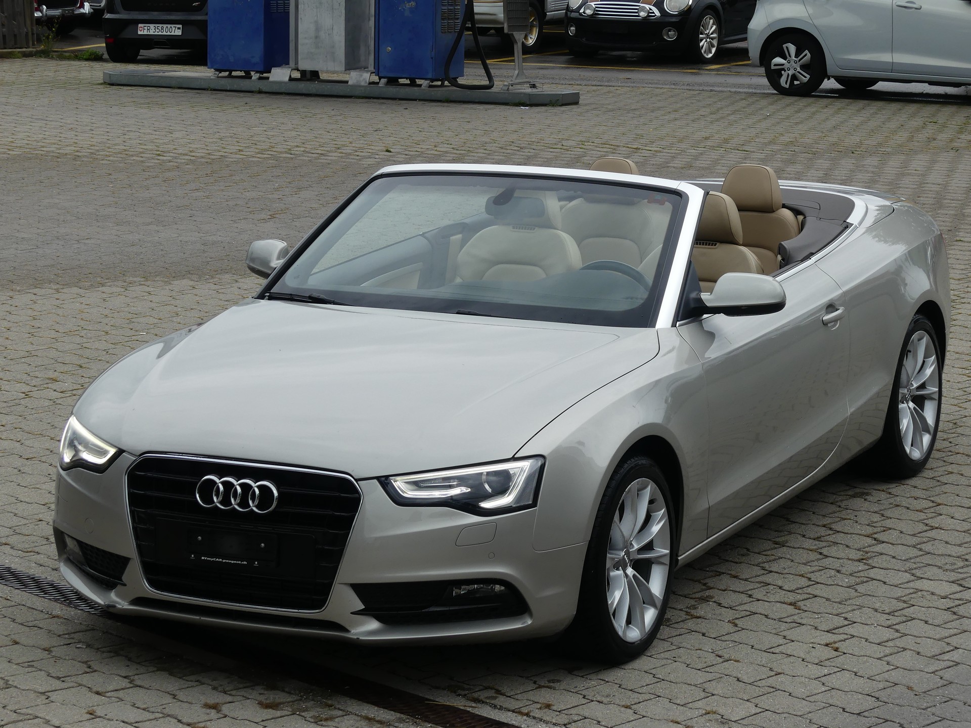 AUDI A5 Cabrio 1.8 TFSI-image-4