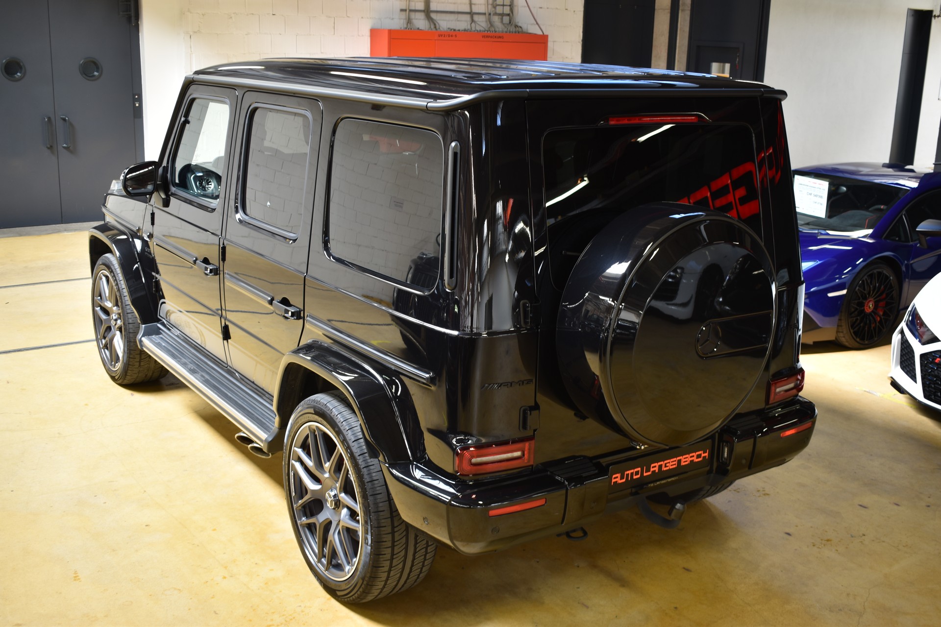 MERCEDES-BENZ G 63 AMG 4x4 Speedshift Plus G-Tronic-showroom-element-3