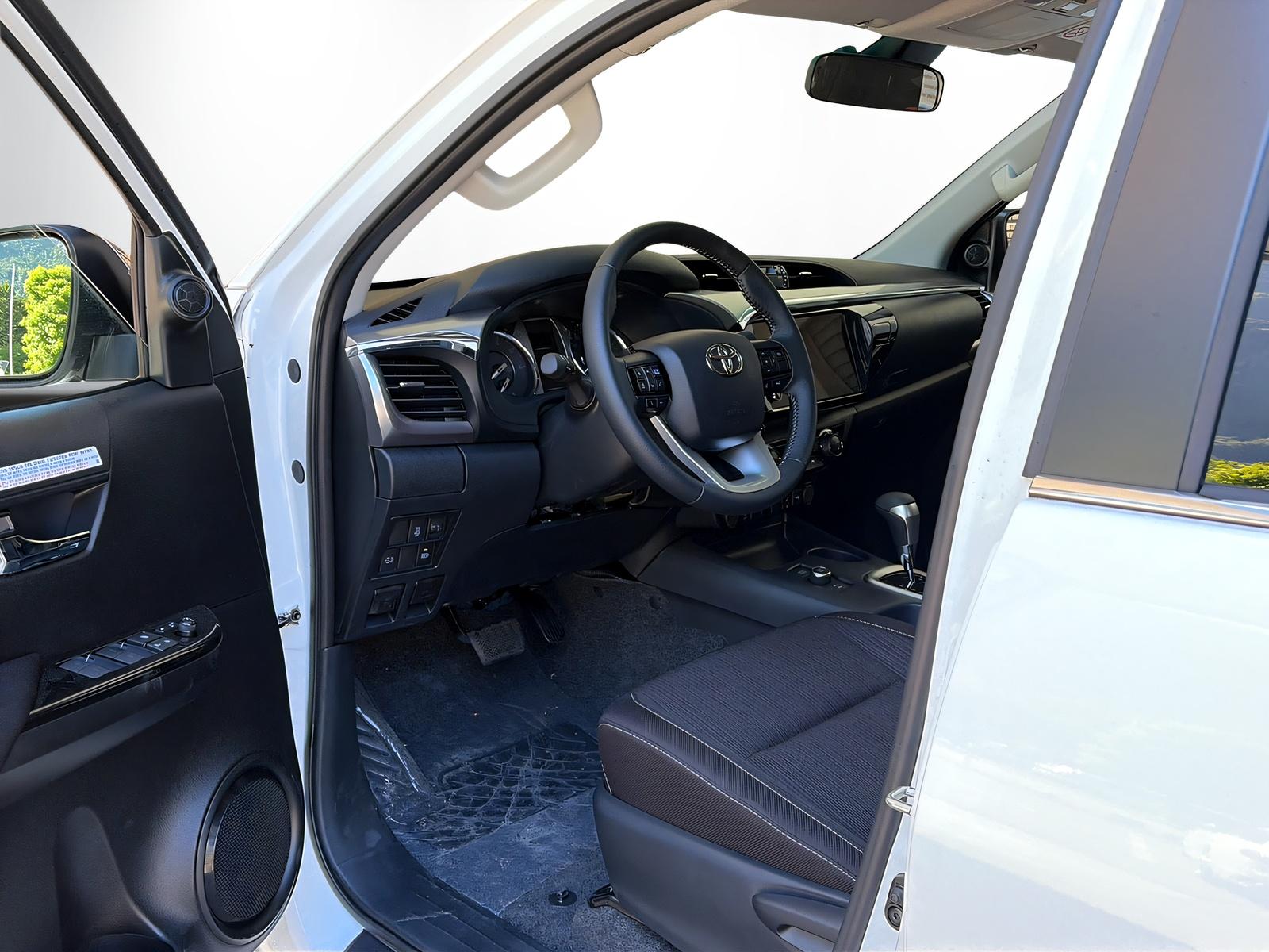 TOYOTA Hilux Double Cab.Alubrücke 2.8 D-4D 204 Style MHEV-image-6