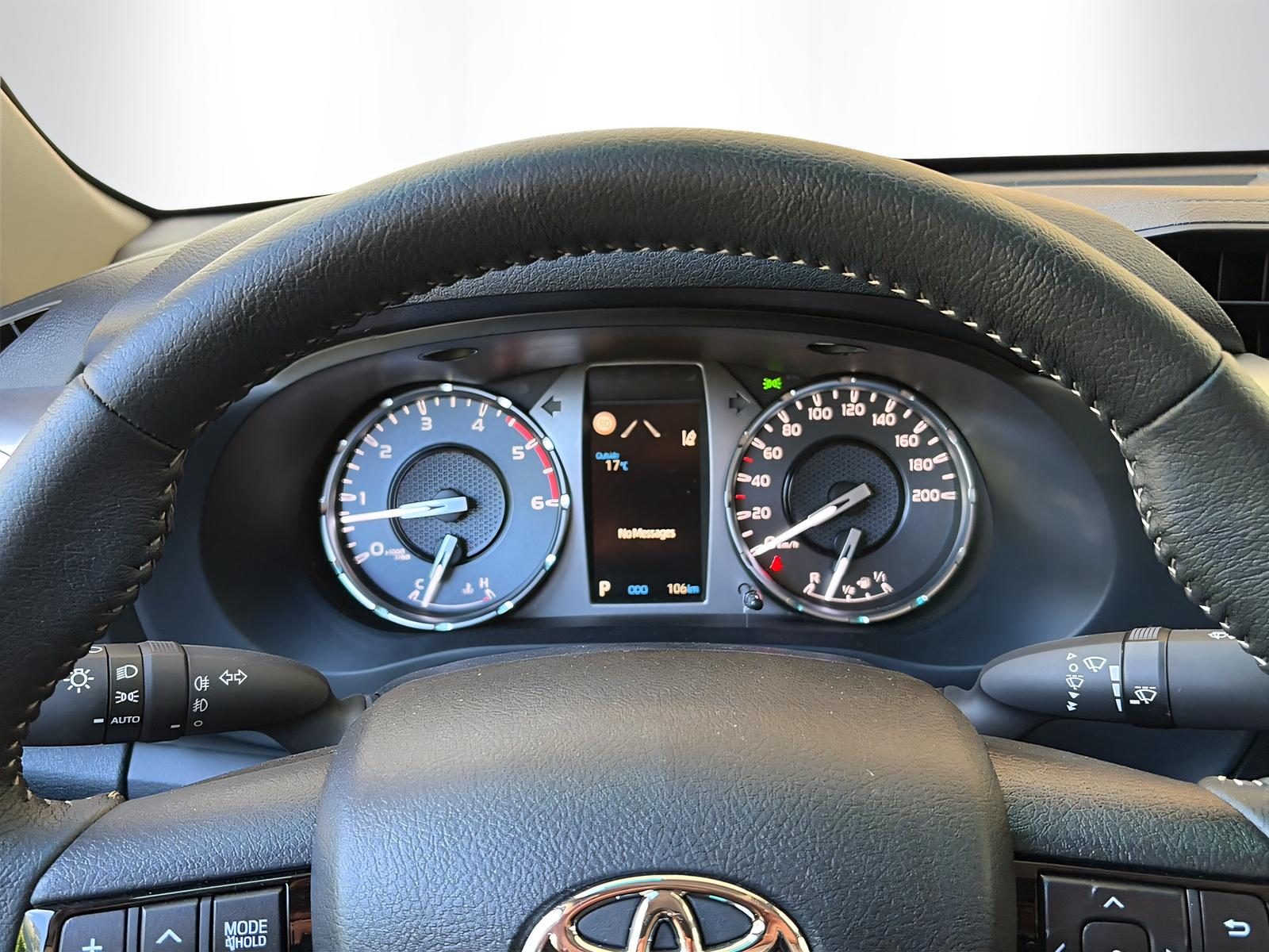 TOYOTA Hilux Double Cab.Alubrücke 2.8 D-4D 204 Style MHEV-image-9
