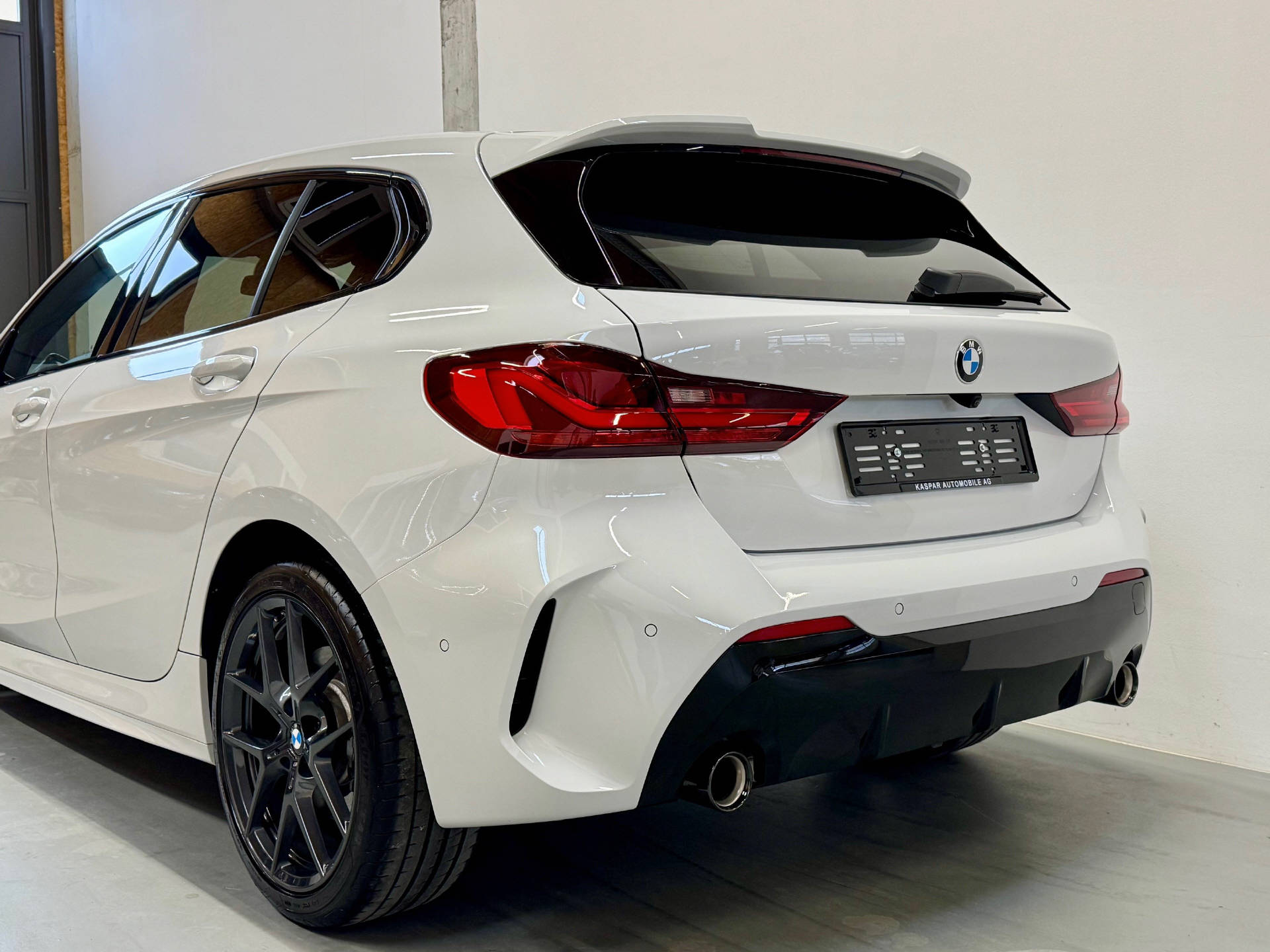 BMW 120d xDrive SAG-image-13