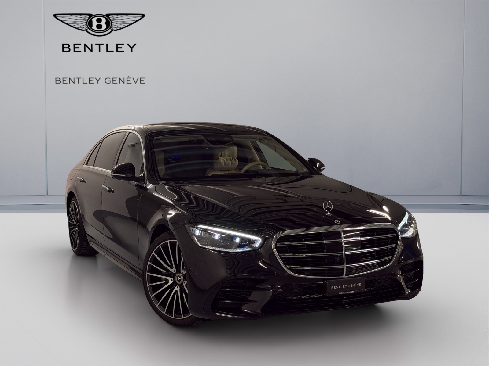 MERCEDES-BENZ S 580 L 4Matic AMG Line 9G-Tronic-showroom-element-2