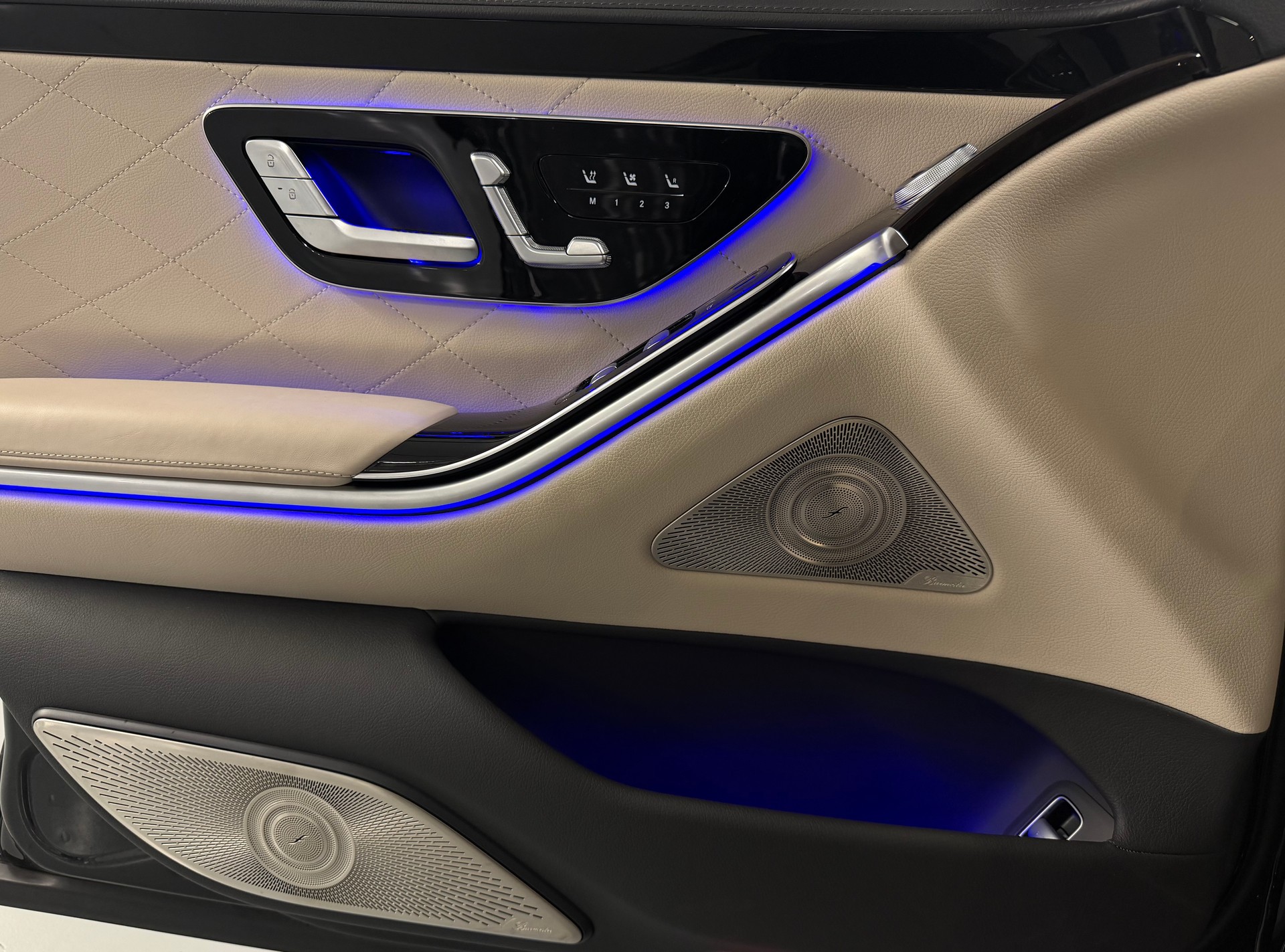MERCEDES-BENZ S 580 L 4Matic AMG Line 9G-Tronic-image-17