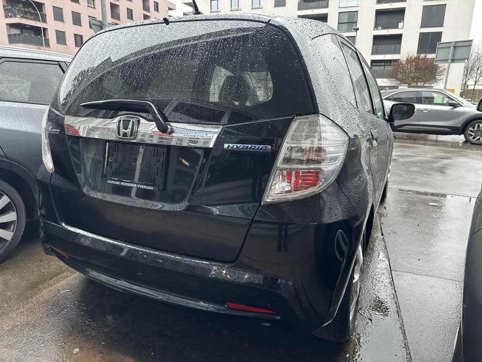 HONDA Jazz 1.3i Hybrid Exclusive CVT-image-2