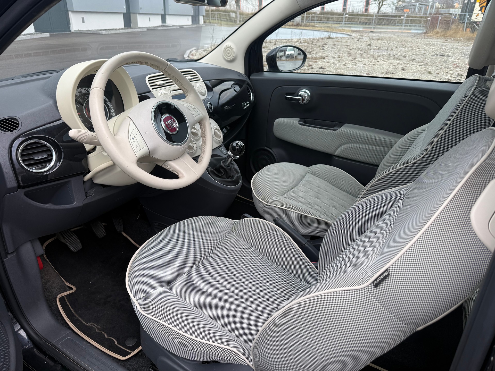 FIAT 500 0.9 Twinair Turbo Lounge-image-8