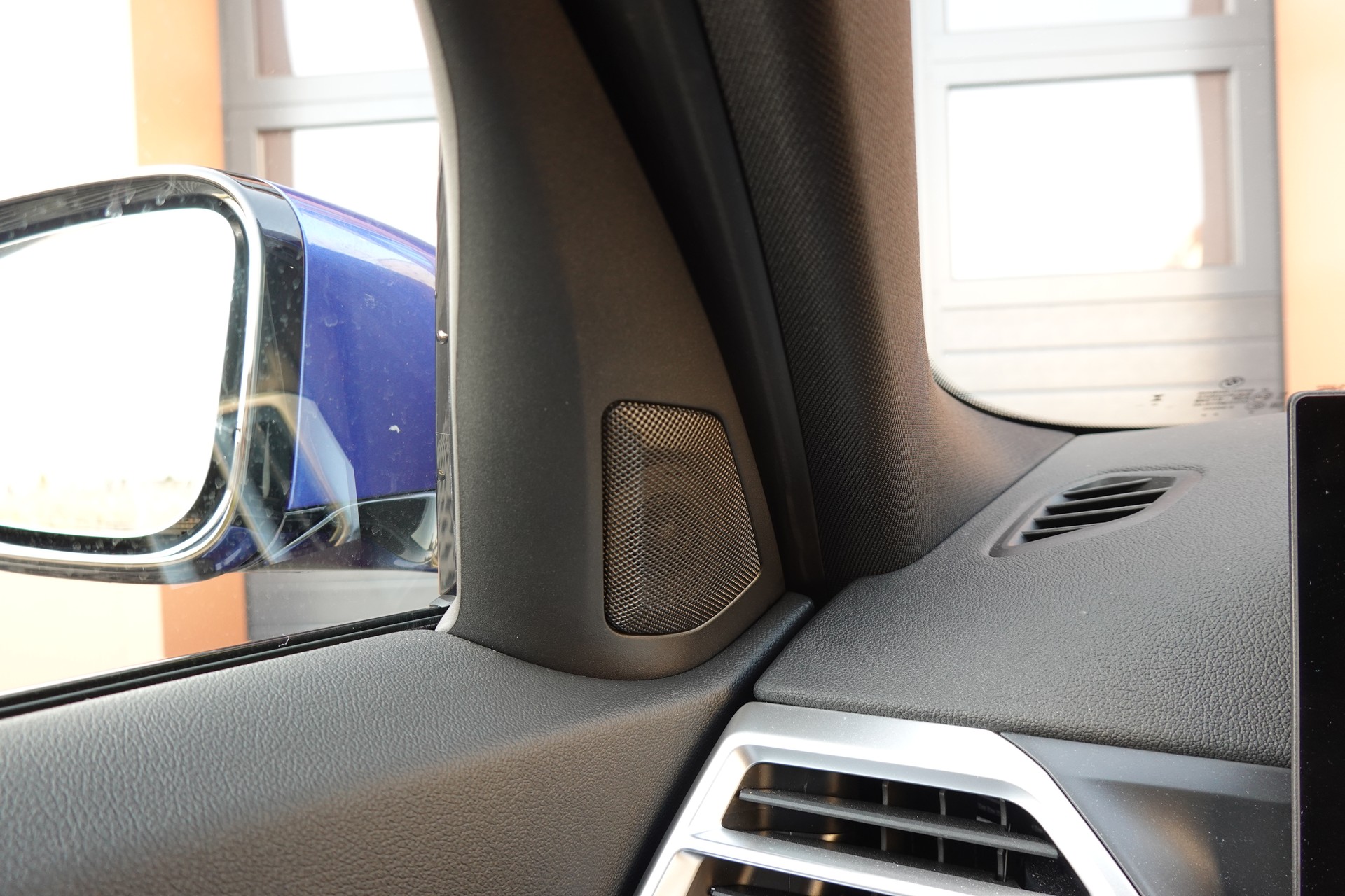 BMW 330i Touring xDrive Steptronic M Sport - "Caméra * Tempomat Adapt. * Hayon Electrique * Drive Select"-image-22