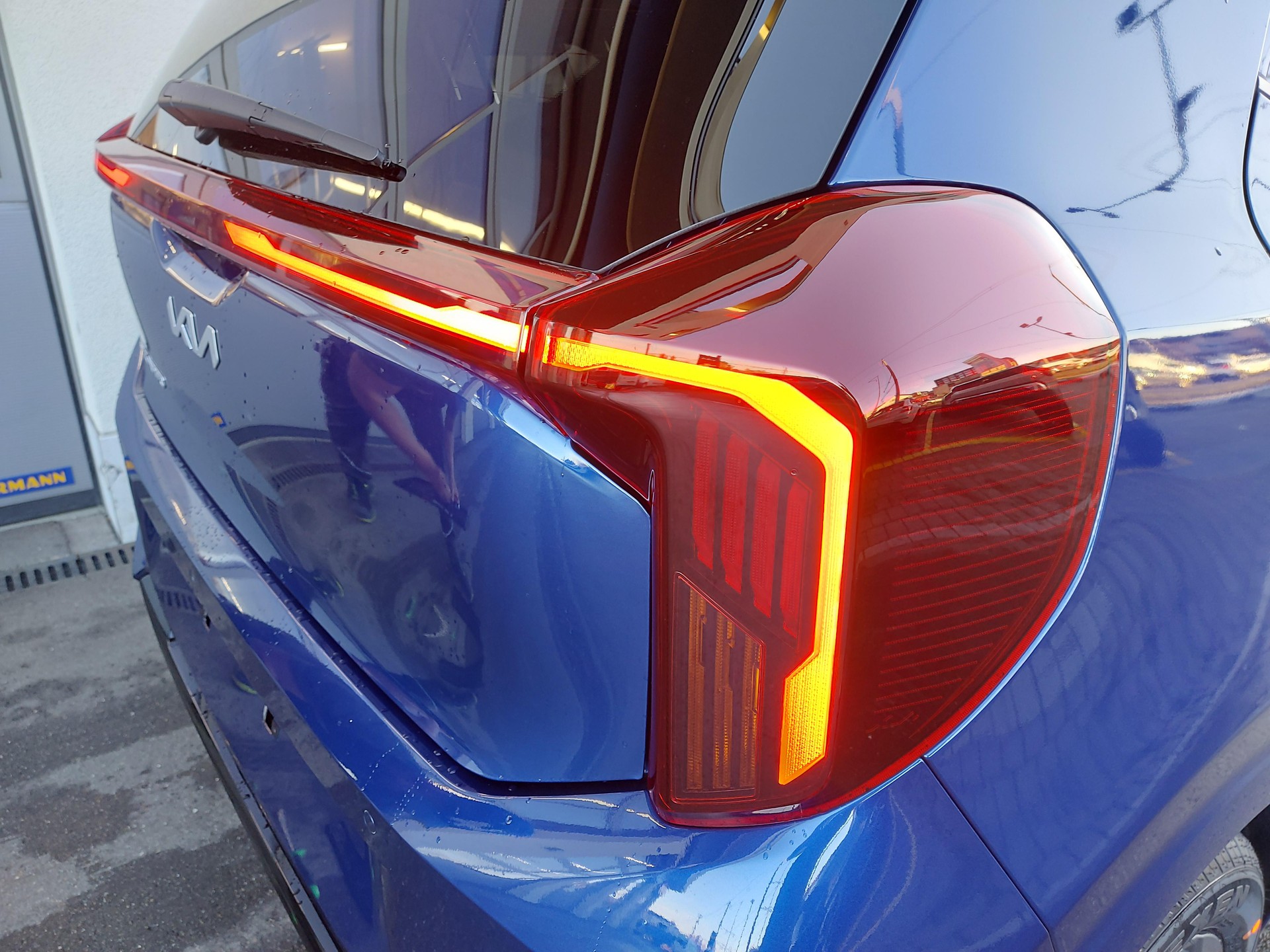 KIA Picanto 1.0 GDi Power-image-6