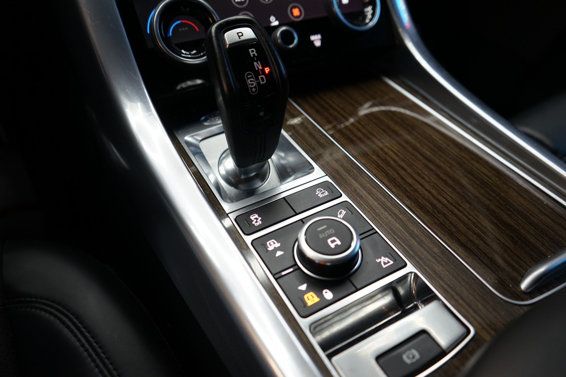 LAND ROVER Range Rover Sport 3.0 SDV6 HSE Automatic-image-12