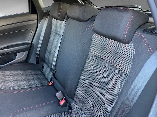 VW Polo 2.0 TSI GTI DSG-image-23