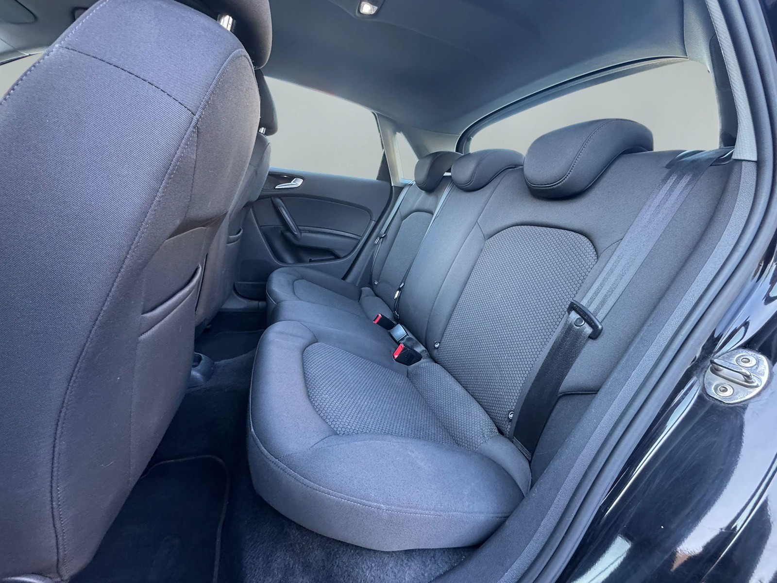 AUDI A1 Sportback 1.6 TDI Ambition DSG-image-6