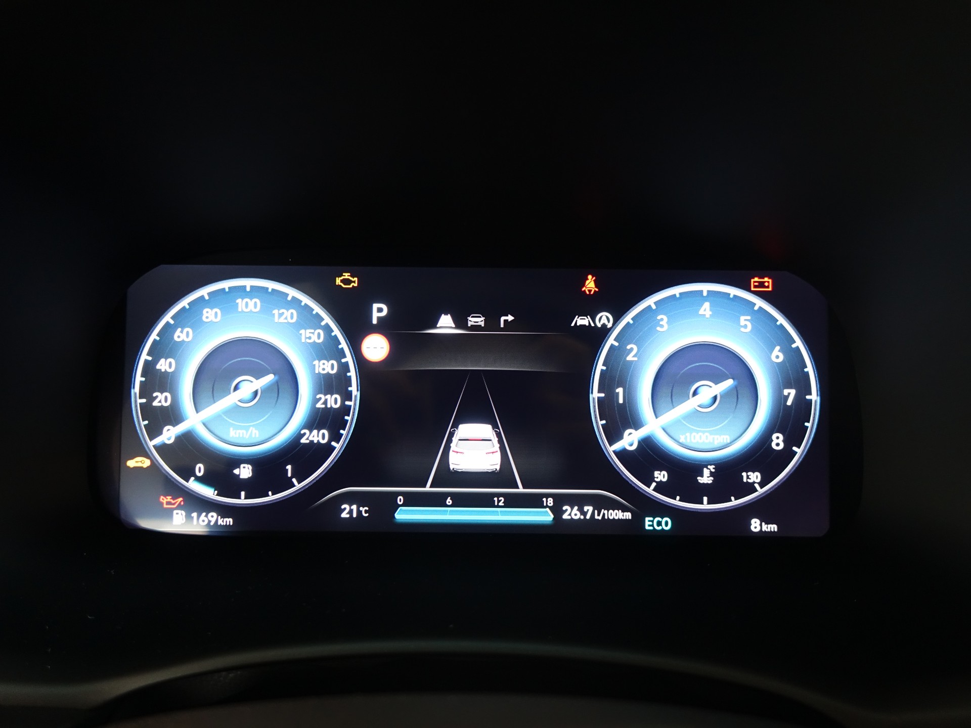 HYUNDAI i30 W 1.5 T-GDi AmpliaDCT-image-13