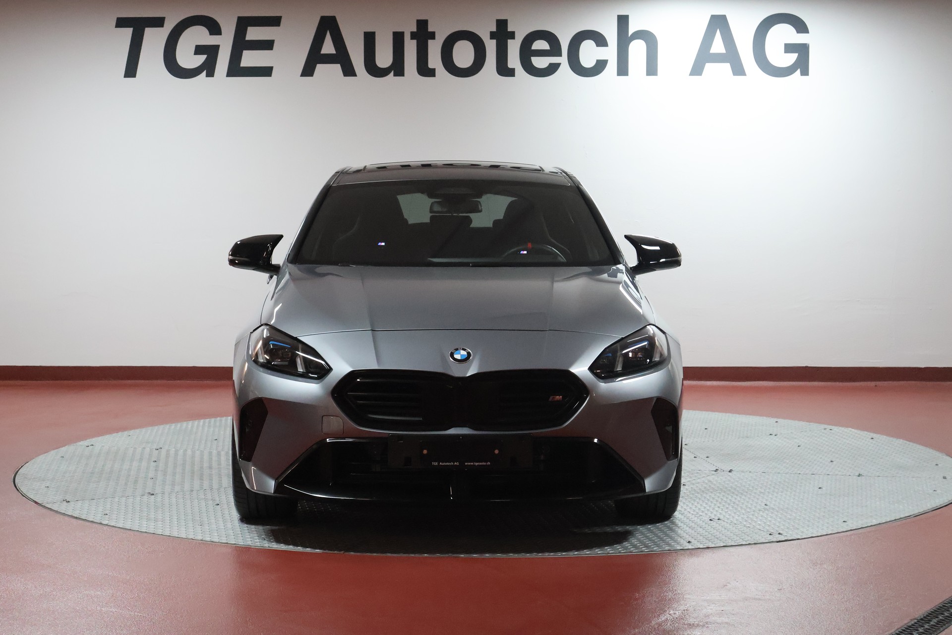 BMW M135 xDrive M Sport Pro-showroom-element-1