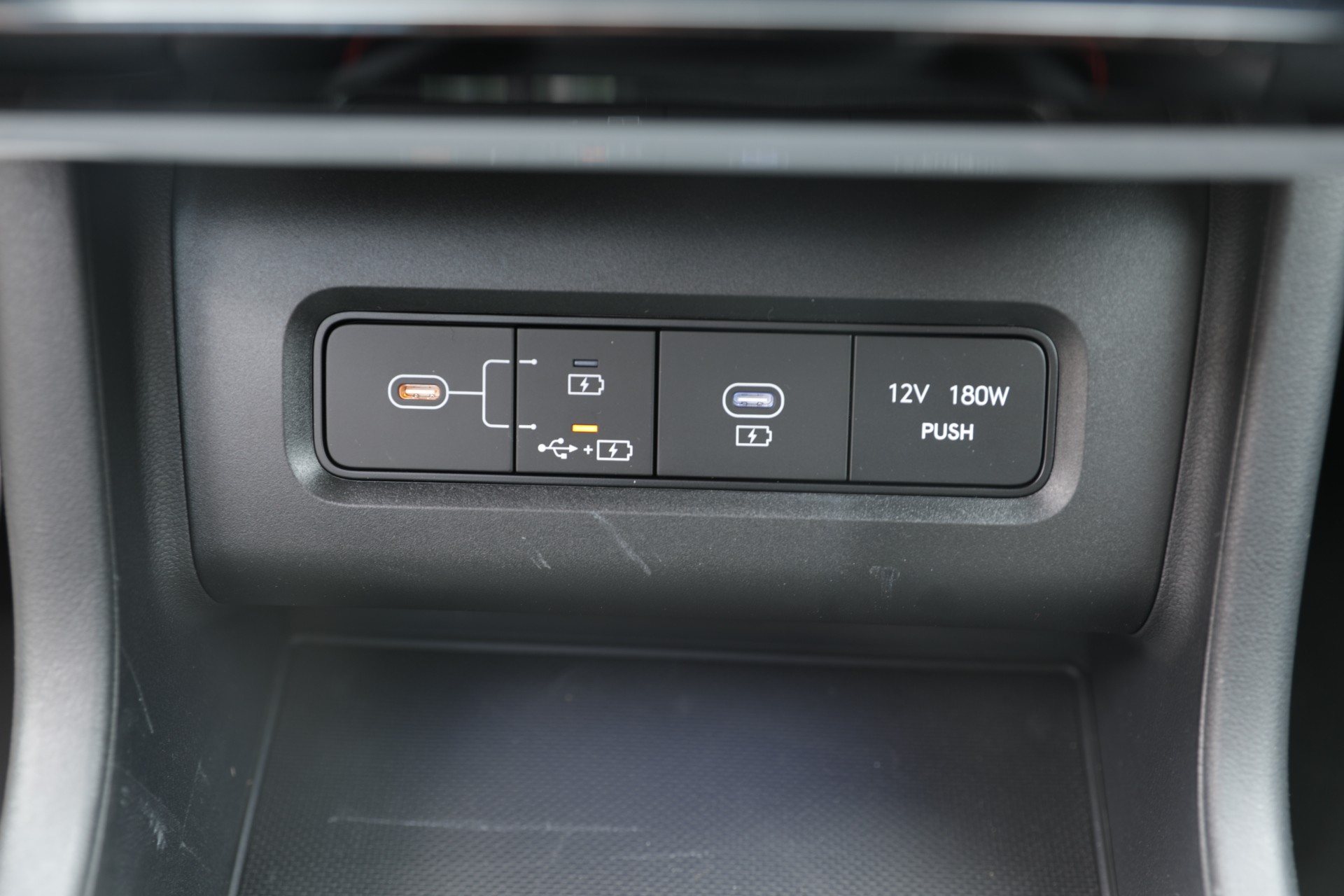 HYUNDAI Tucson 1.6 TGDI N-Line 4WD DCT-image-18